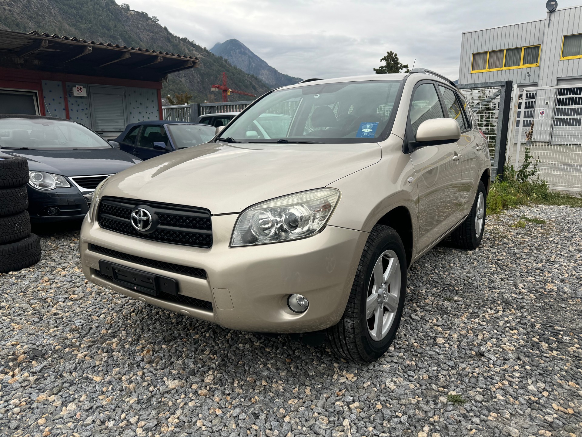 TOYOTA RAV-4 2.0 16V Linea Sol-image-1