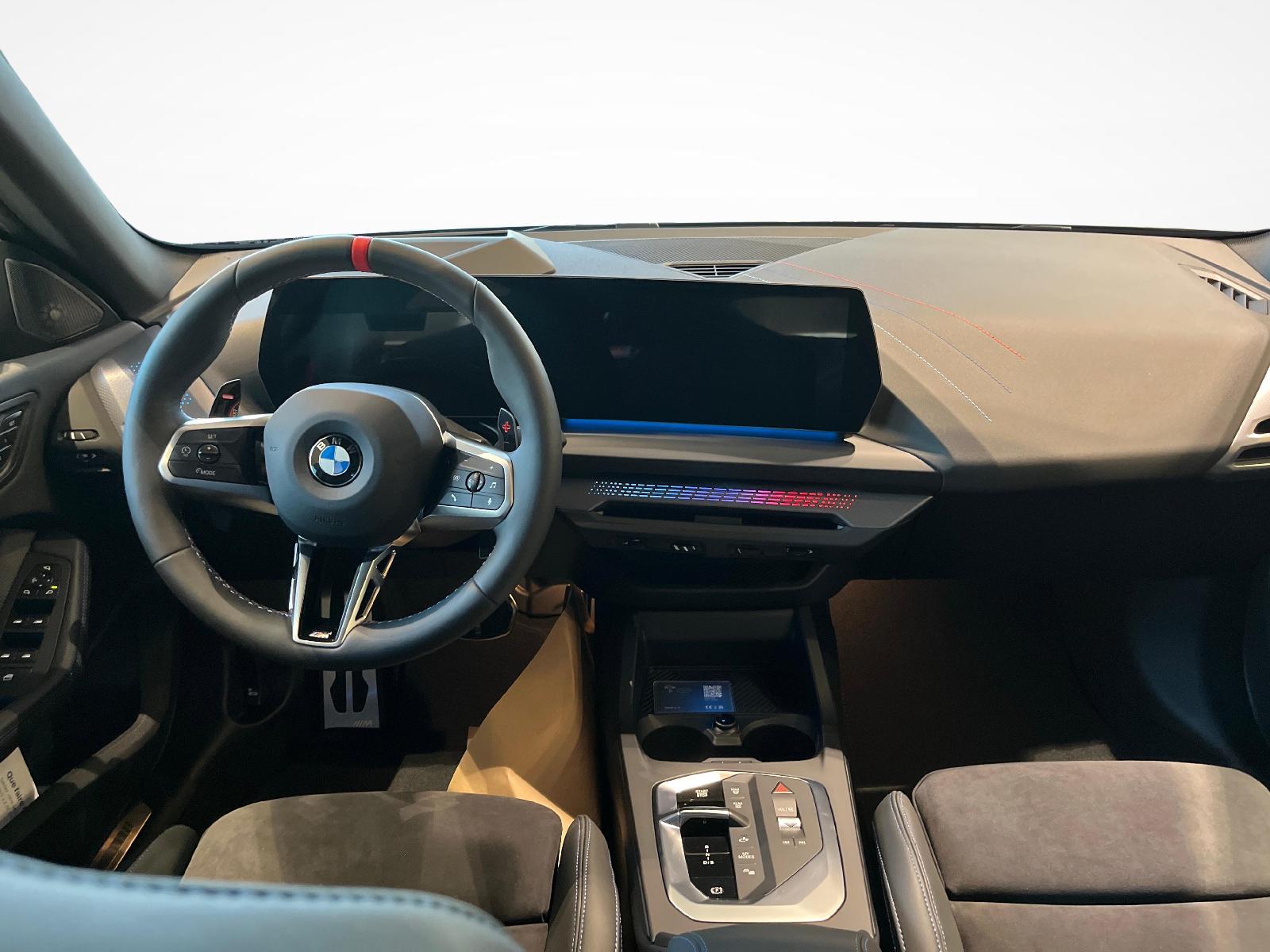 BMW M235i xDrive Gran Coupé-image-8