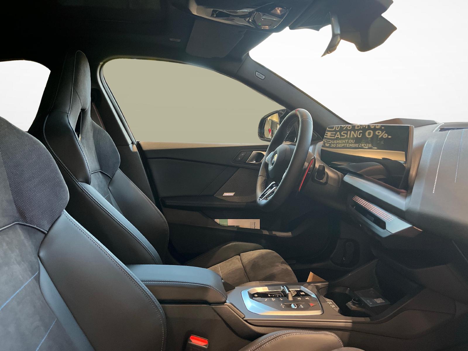 BMW M235i xDrive Gran Coupé-image-9