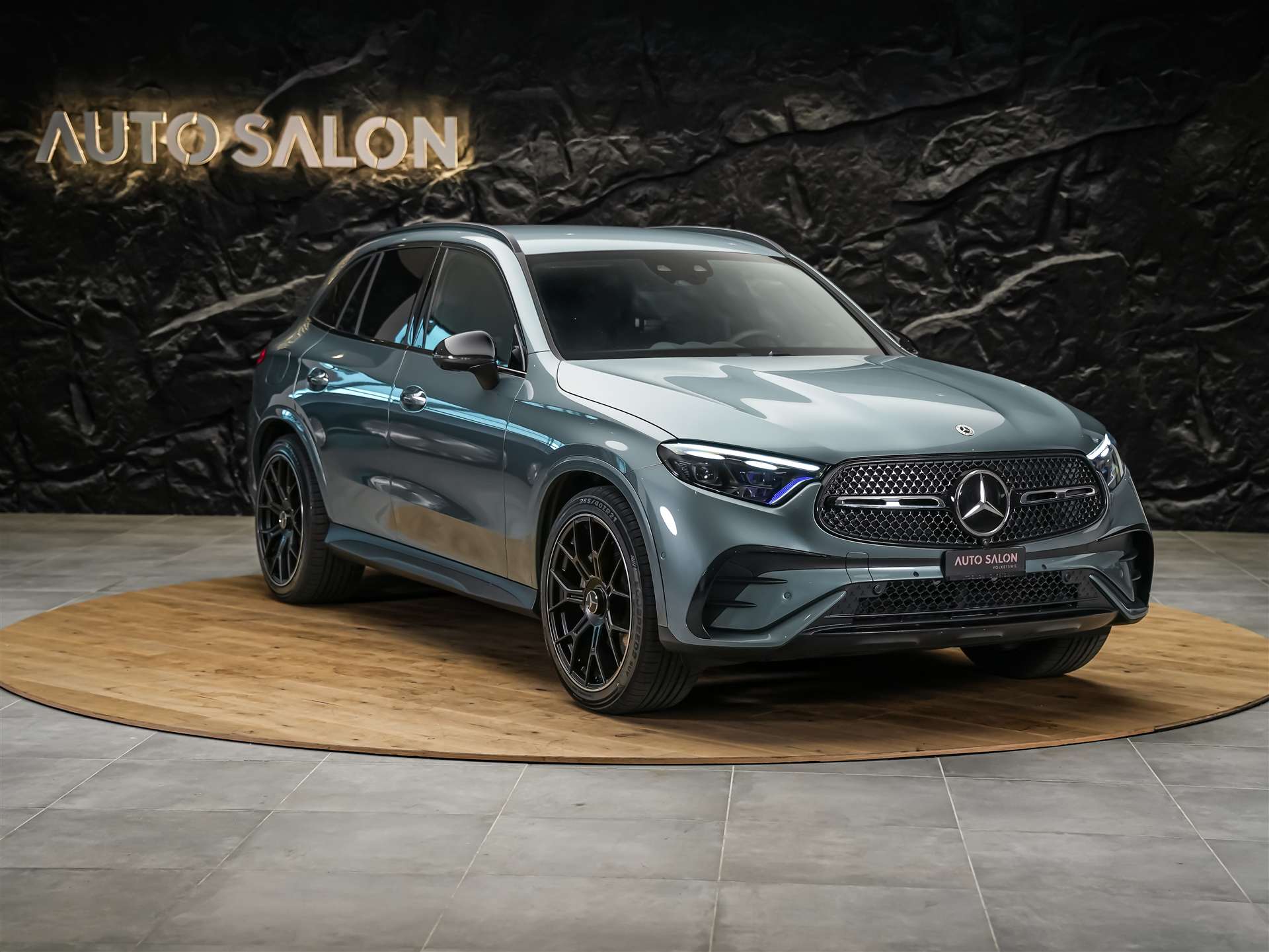 MERCEDES-BENZ GLC 300 d 4Matic AMG Line 9G-Tronic *21" Felgen*Digital Light*AHK*-image-6