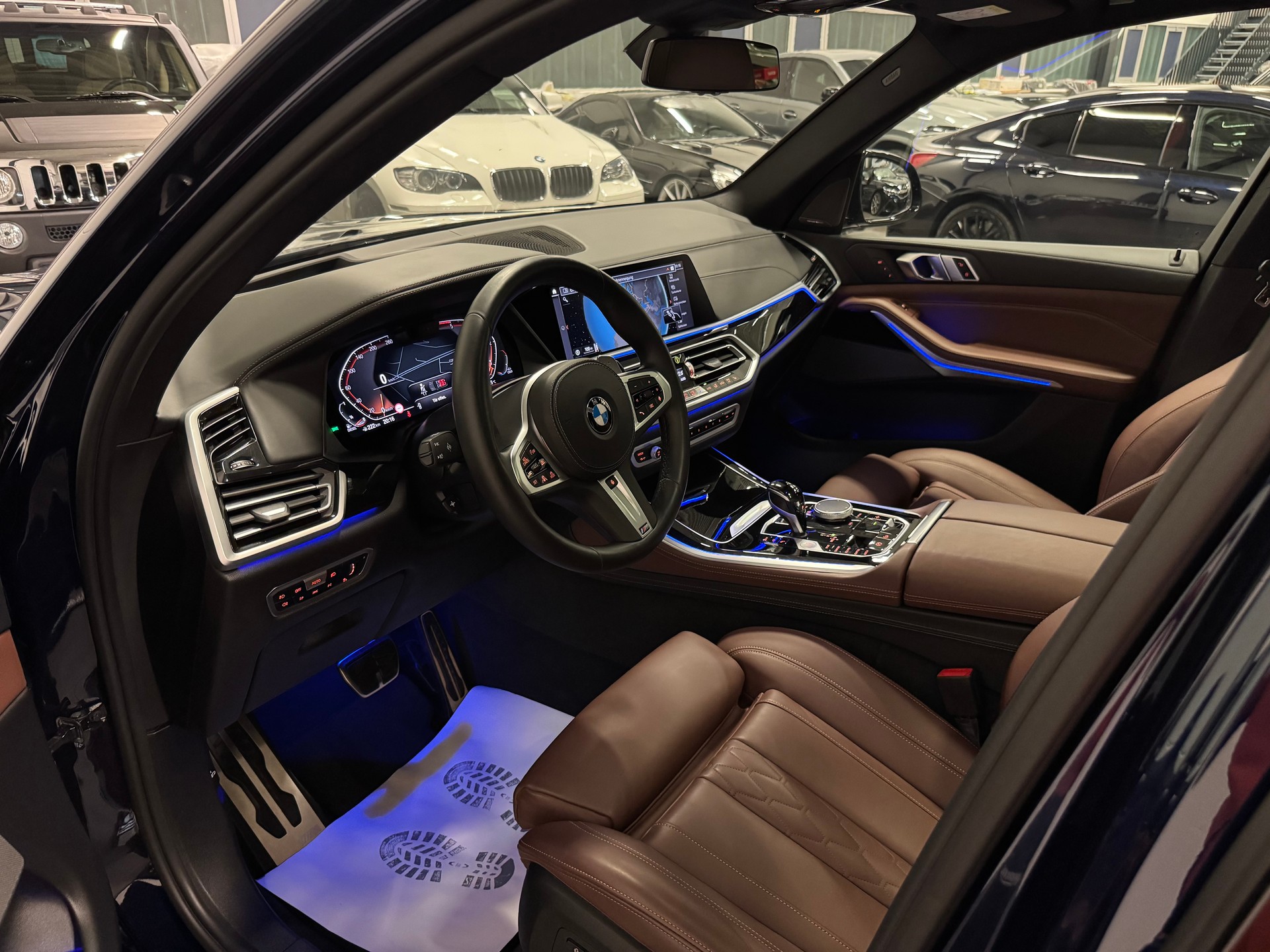 BMW X5 xDrive 48V 40d M Sport Steptronic-image-15