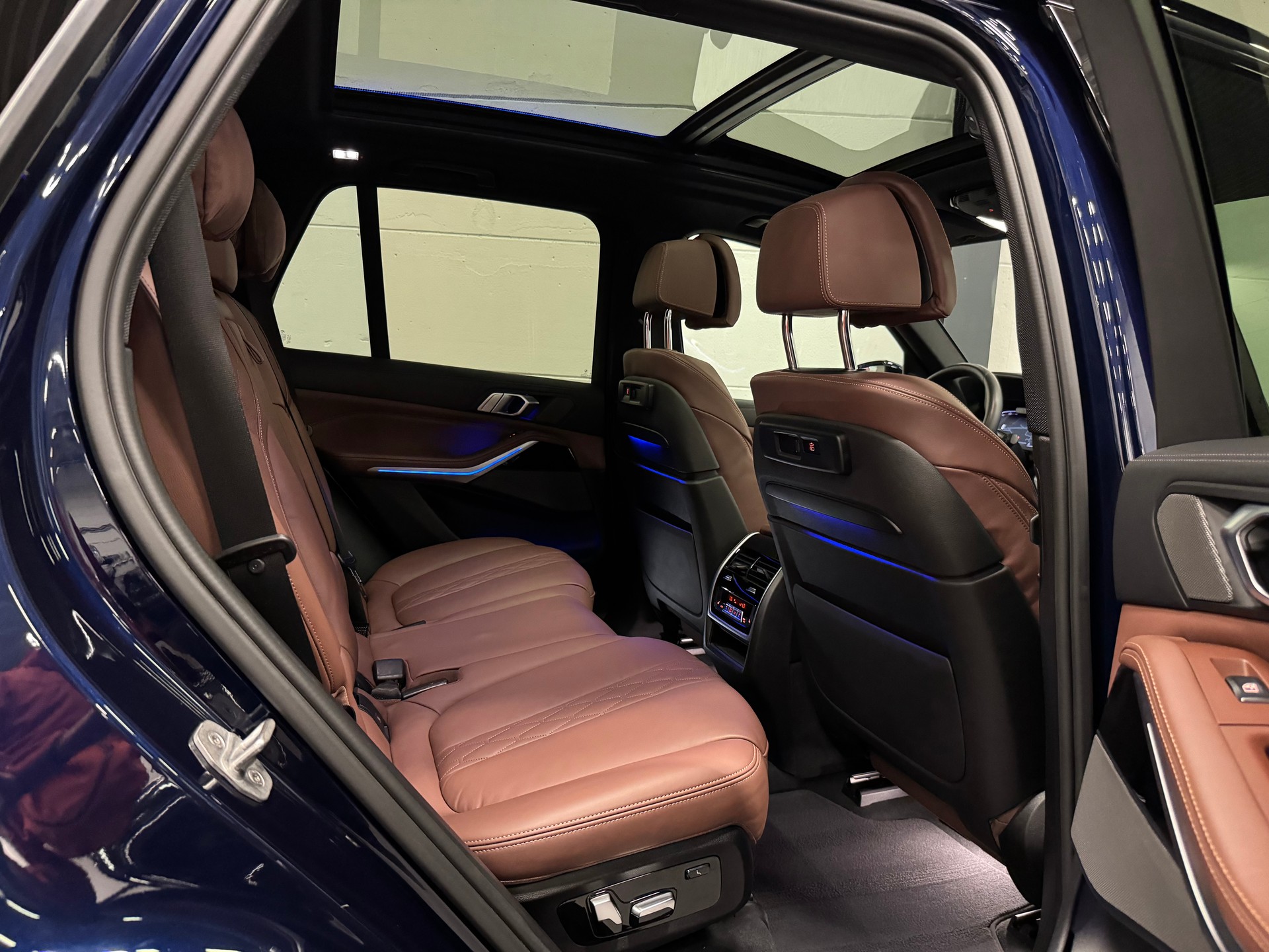 BMW X5 xDrive 48V 40d M Sport Steptronic-image-22