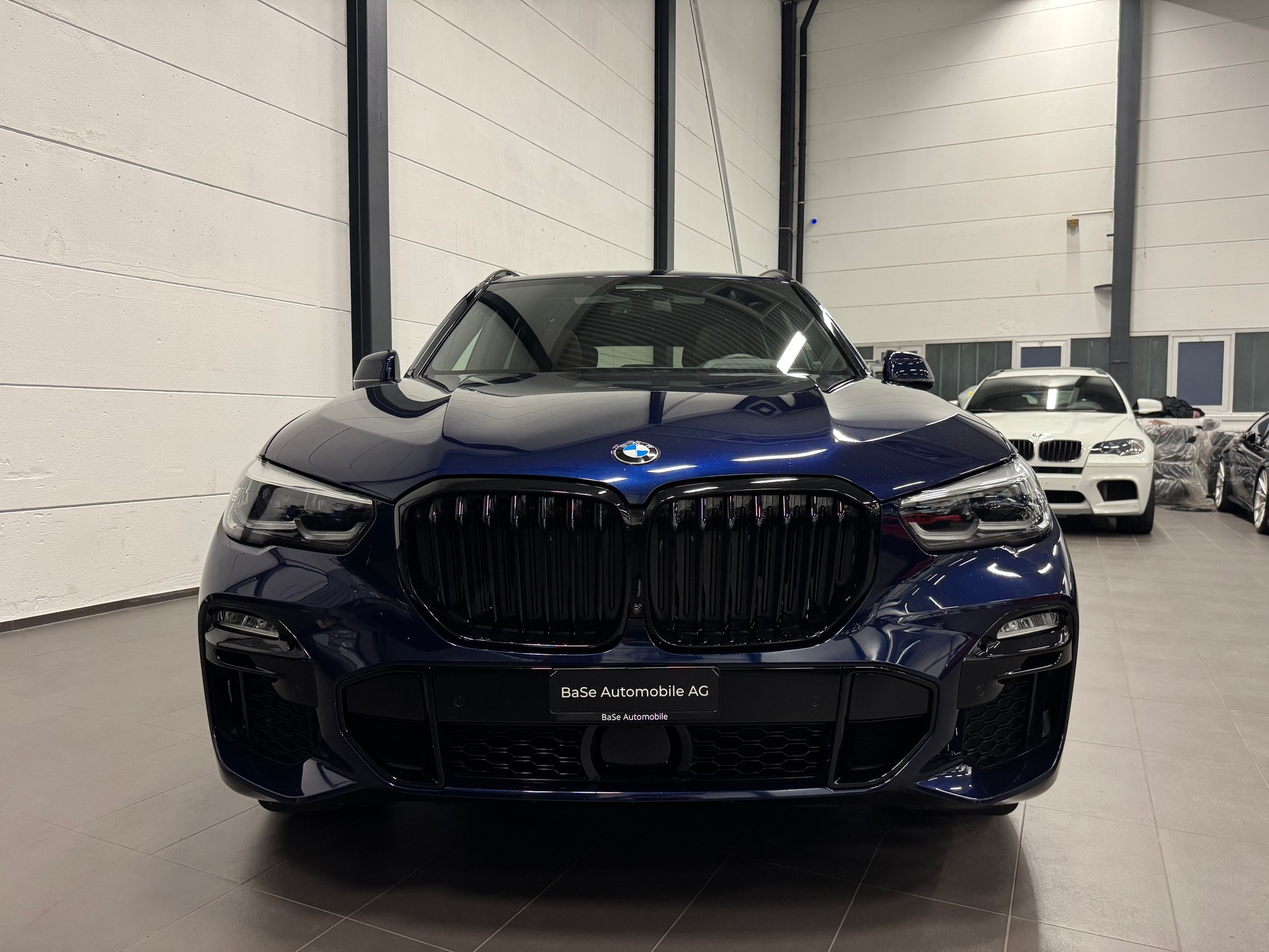 BMW X5 xDrive 48V 40d M Sport Steptronic-image-6