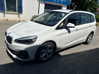 BMW 218d xDrive-image-2