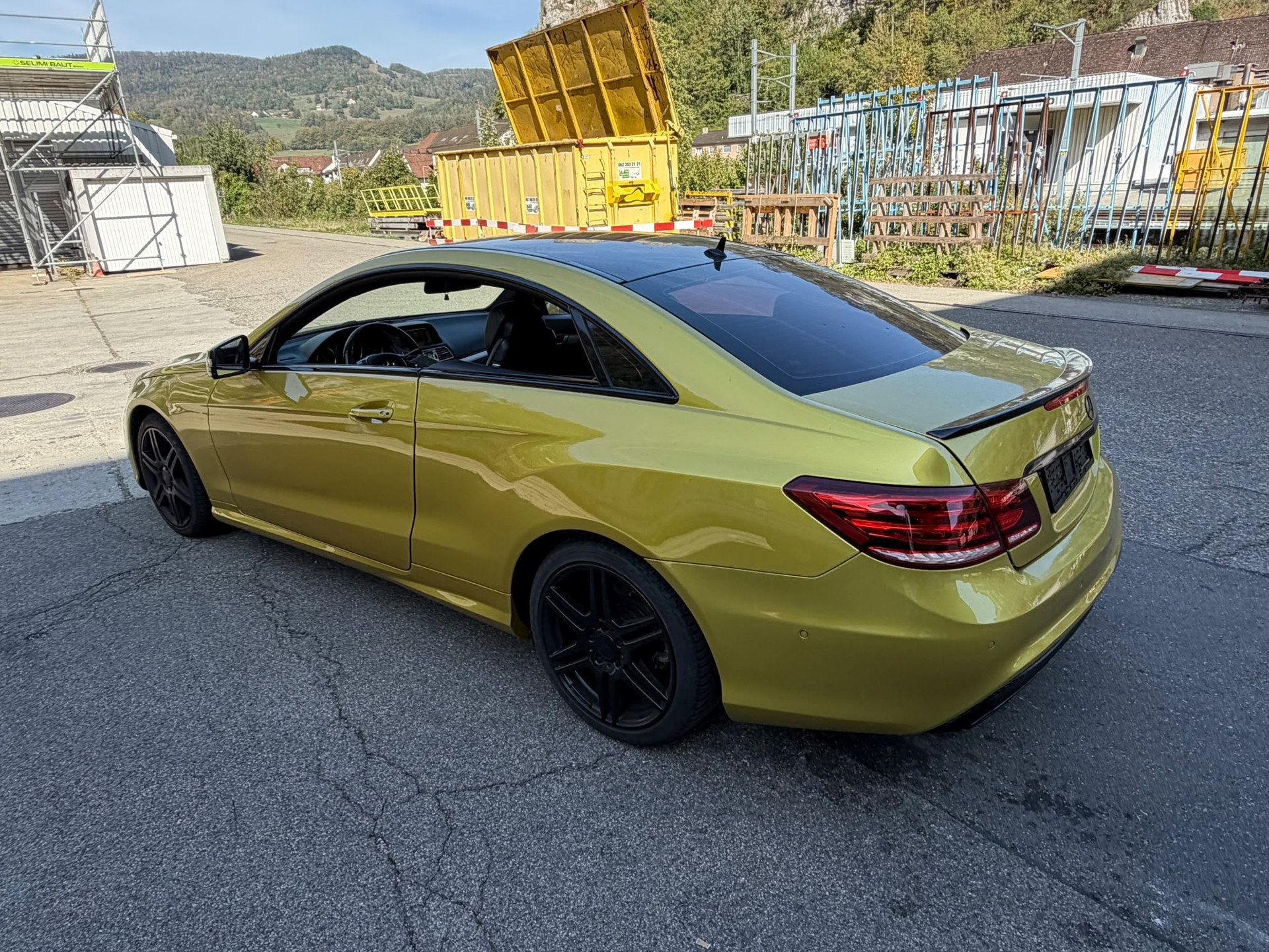 MERCEDES-BENZ E 250 7G-Tronic-image-0