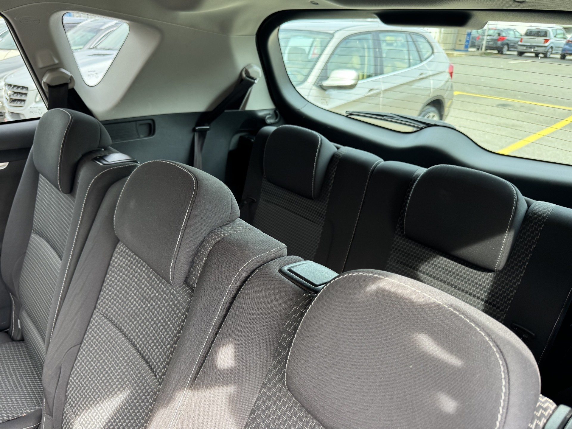 TOYOTA Verso 1.6 D-4D Trend-image-11