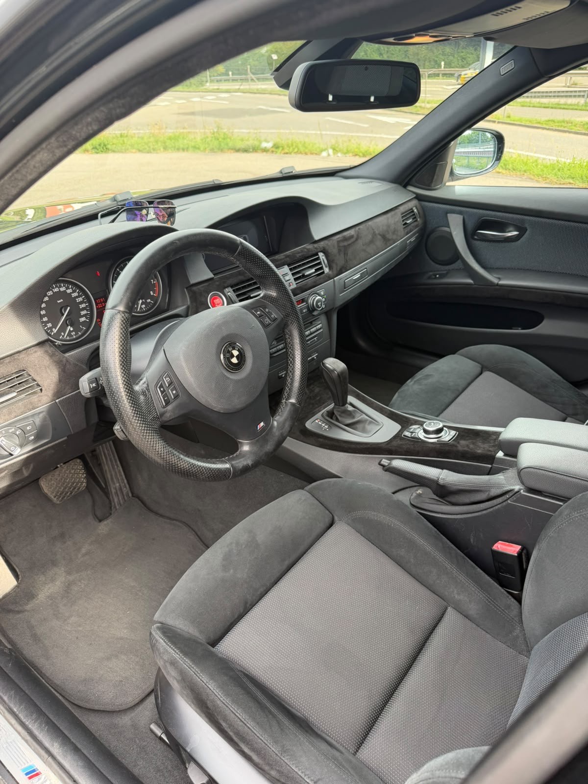 BMW 335i x-Drive Steptronic-image-7