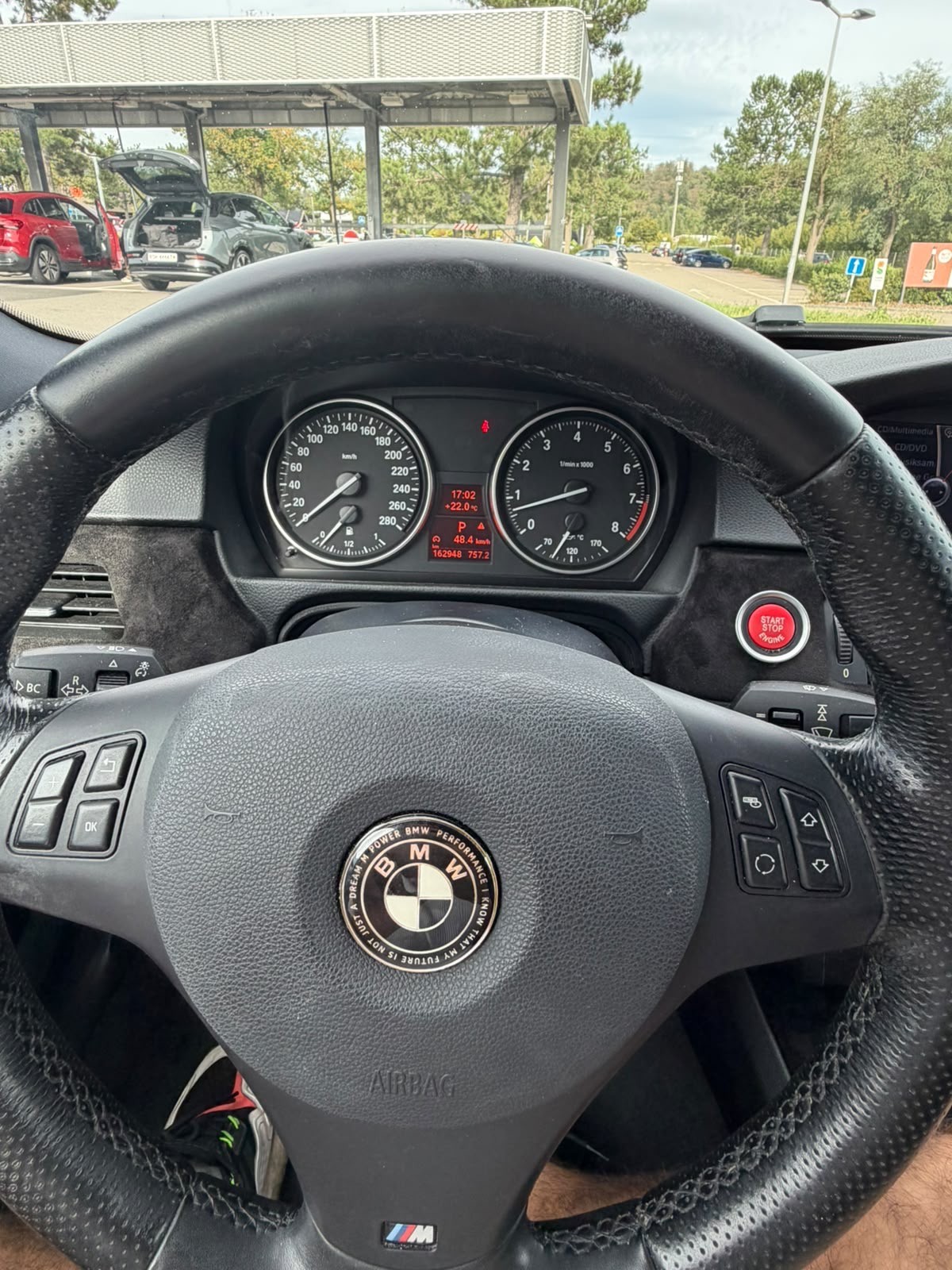 BMW 335i x-Drive Steptronic-image-8