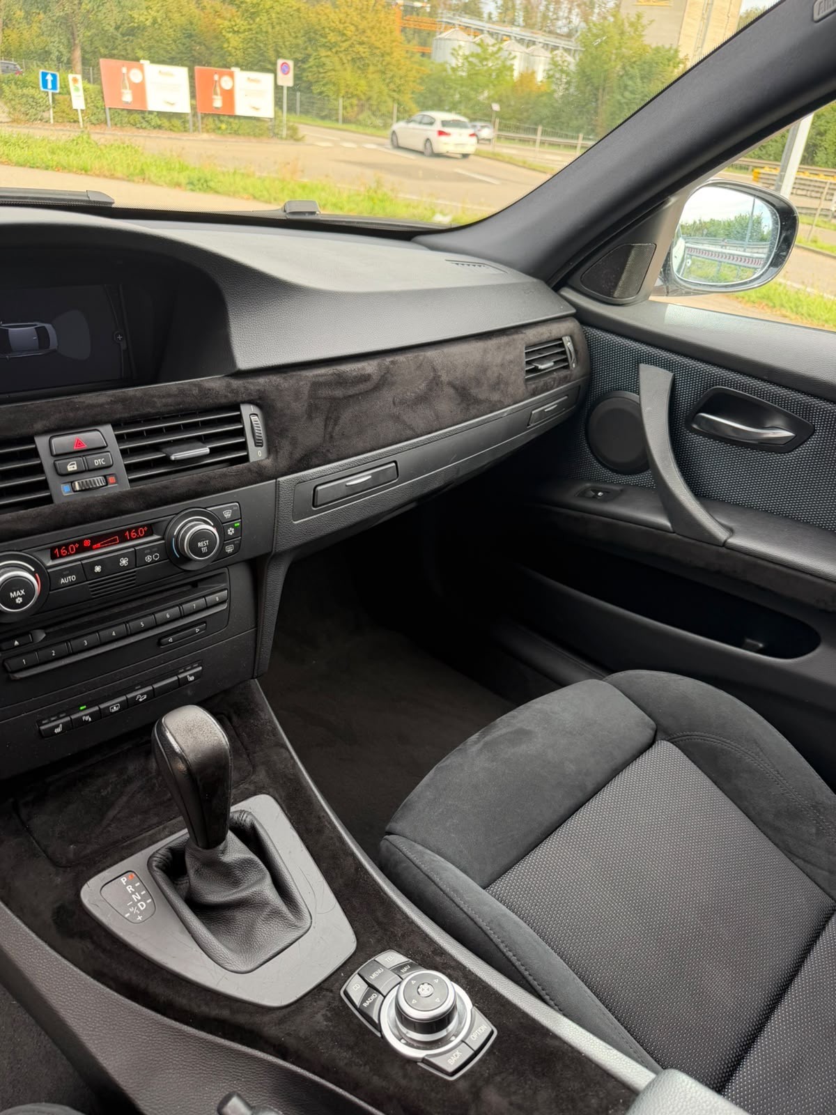 BMW 335i x-Drive Steptronic-image-6