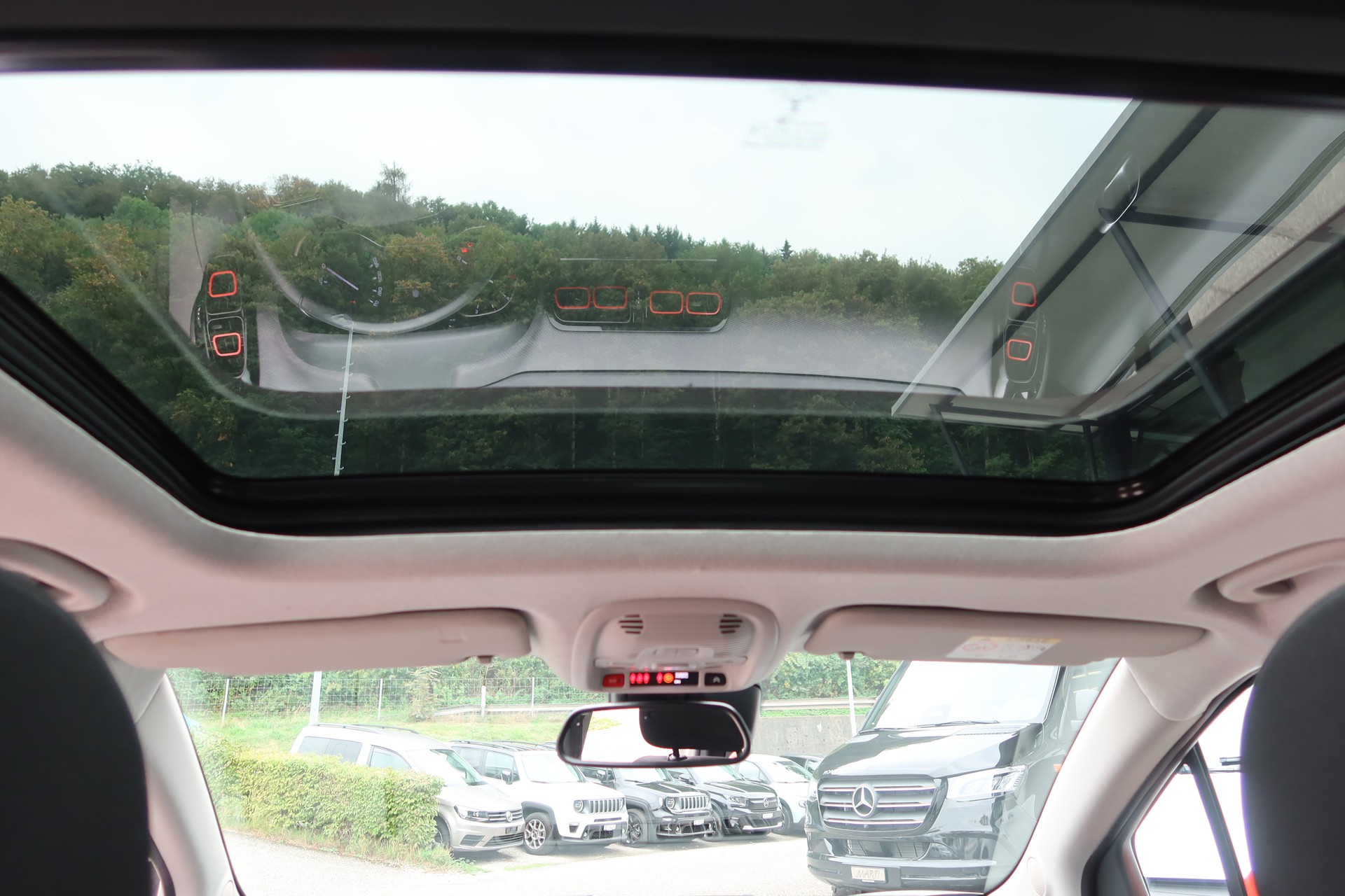 CITROEN C3 Aircross 1.2i PT Feel-image-9