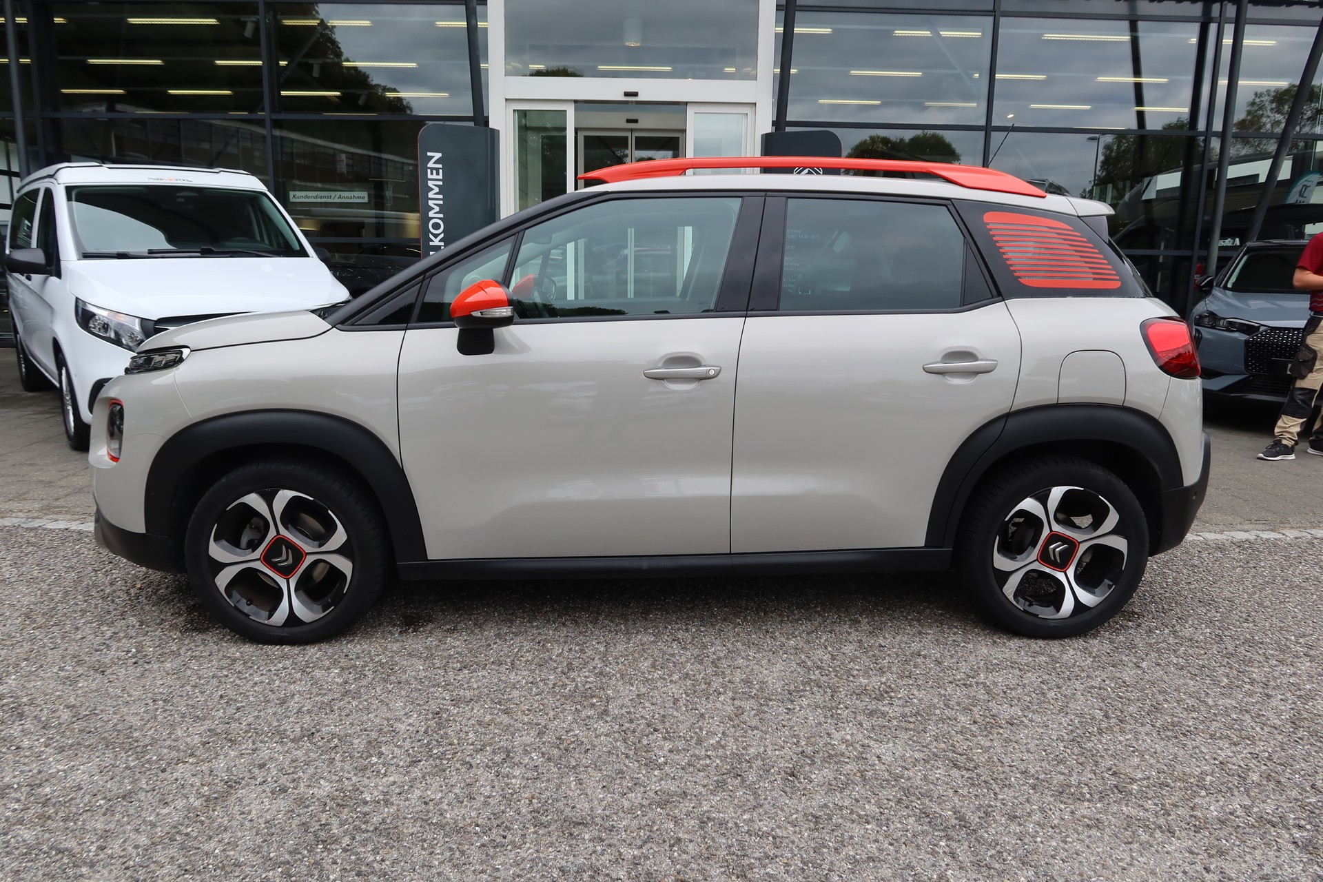 CITROEN C3 Aircross 1.2i PT Feel-image-3