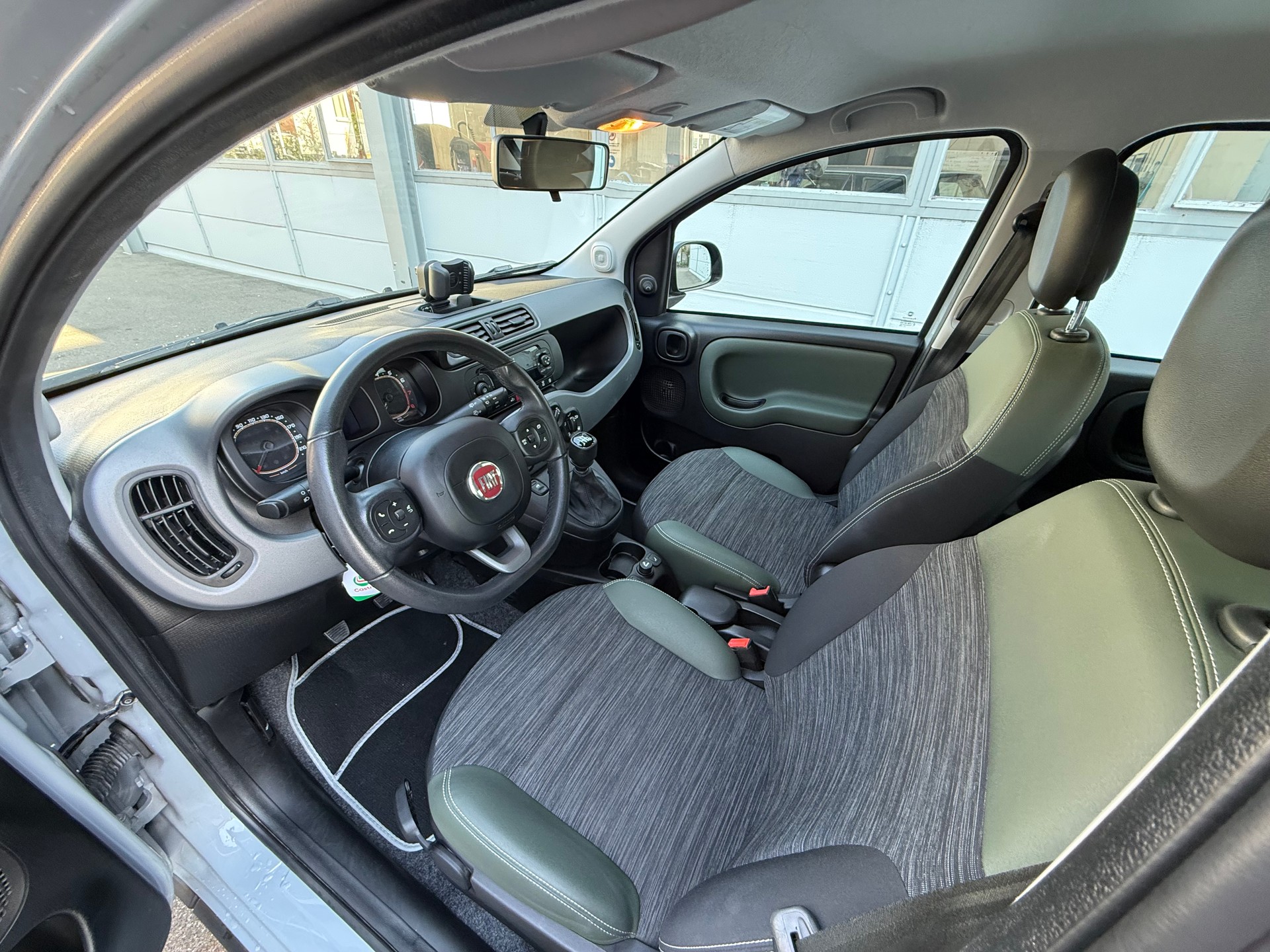 FIAT Panda 0.9 Twinair Turbo Climbing 4x4 *1st. Hand *Frisch Ab MFK *Sitzheizung *Klimaanlage-image-8