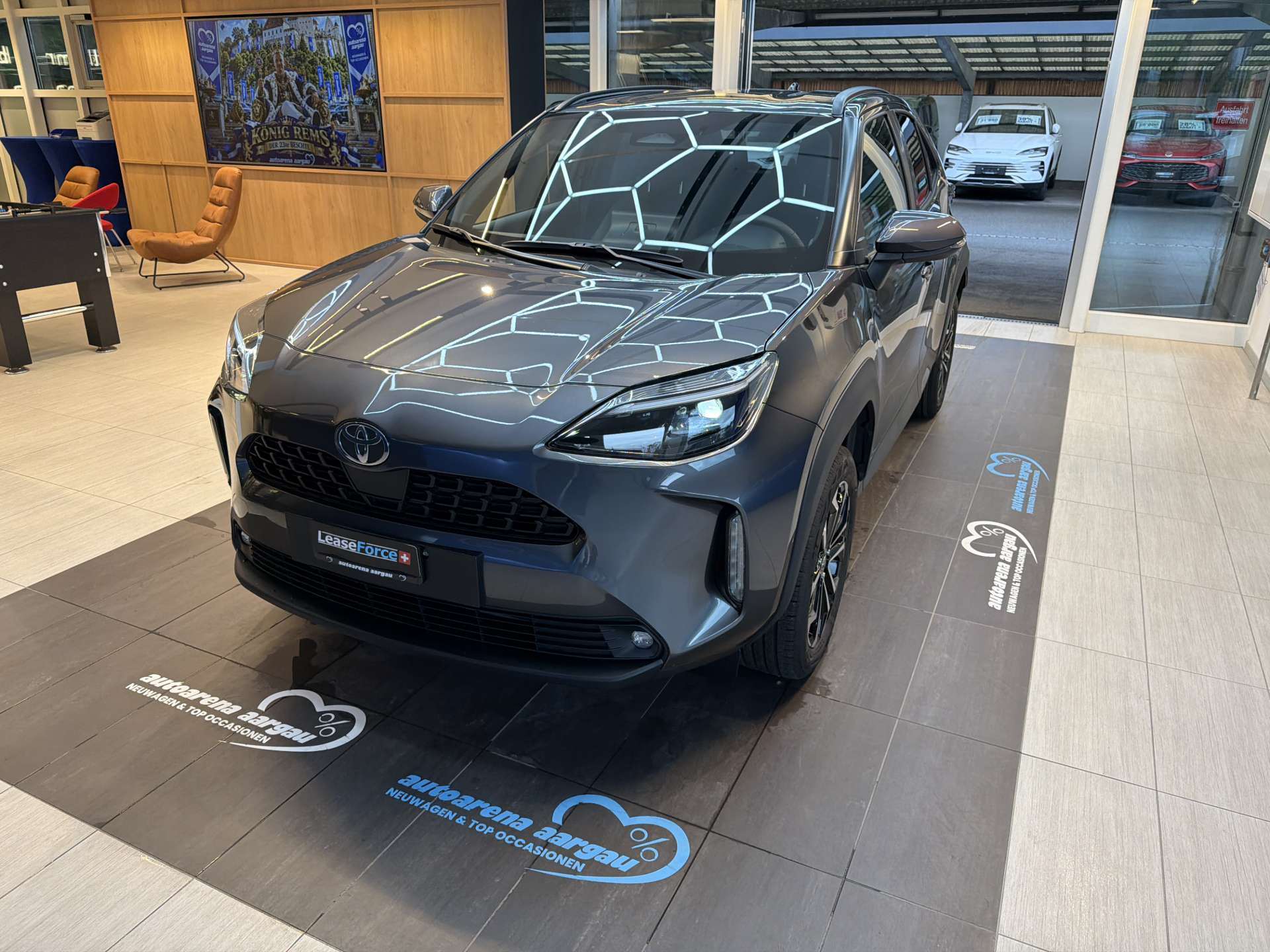 TOYOTA Yaris Cross 1.5 Comfort e-CVT Automat-image-0