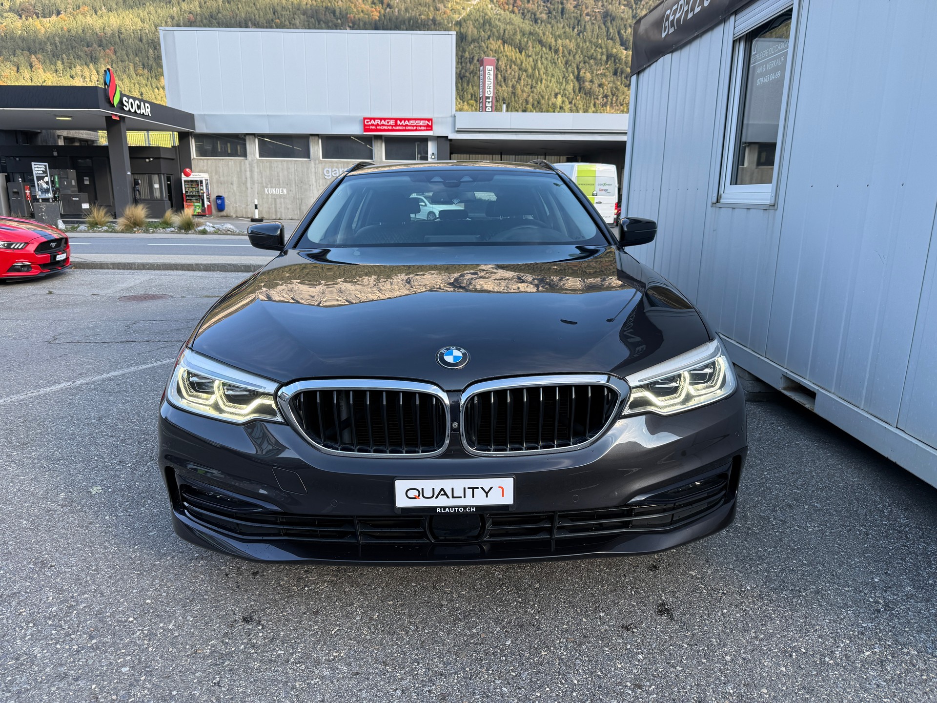 BMW 520d xDrive Touring Sport Line Steptronic-image-27
