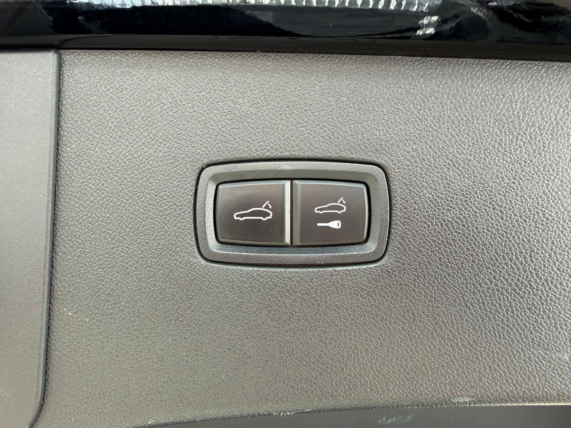 PORSCHE Cayenne Turbo Coupé-image-11