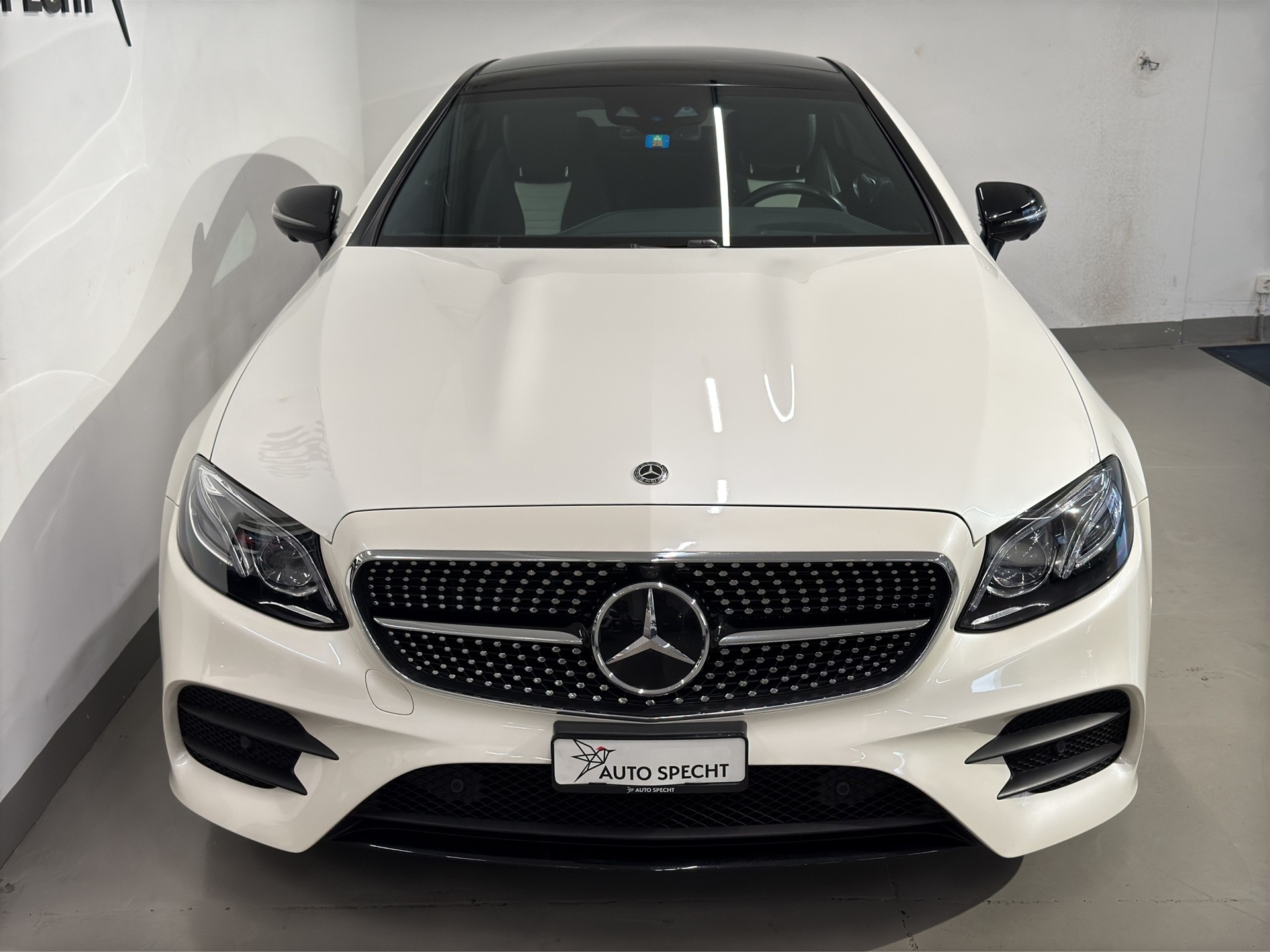 MERCEDES-BENZ E 400 Coupé AMG Line 4 Matic 9G-Tronic-image-2