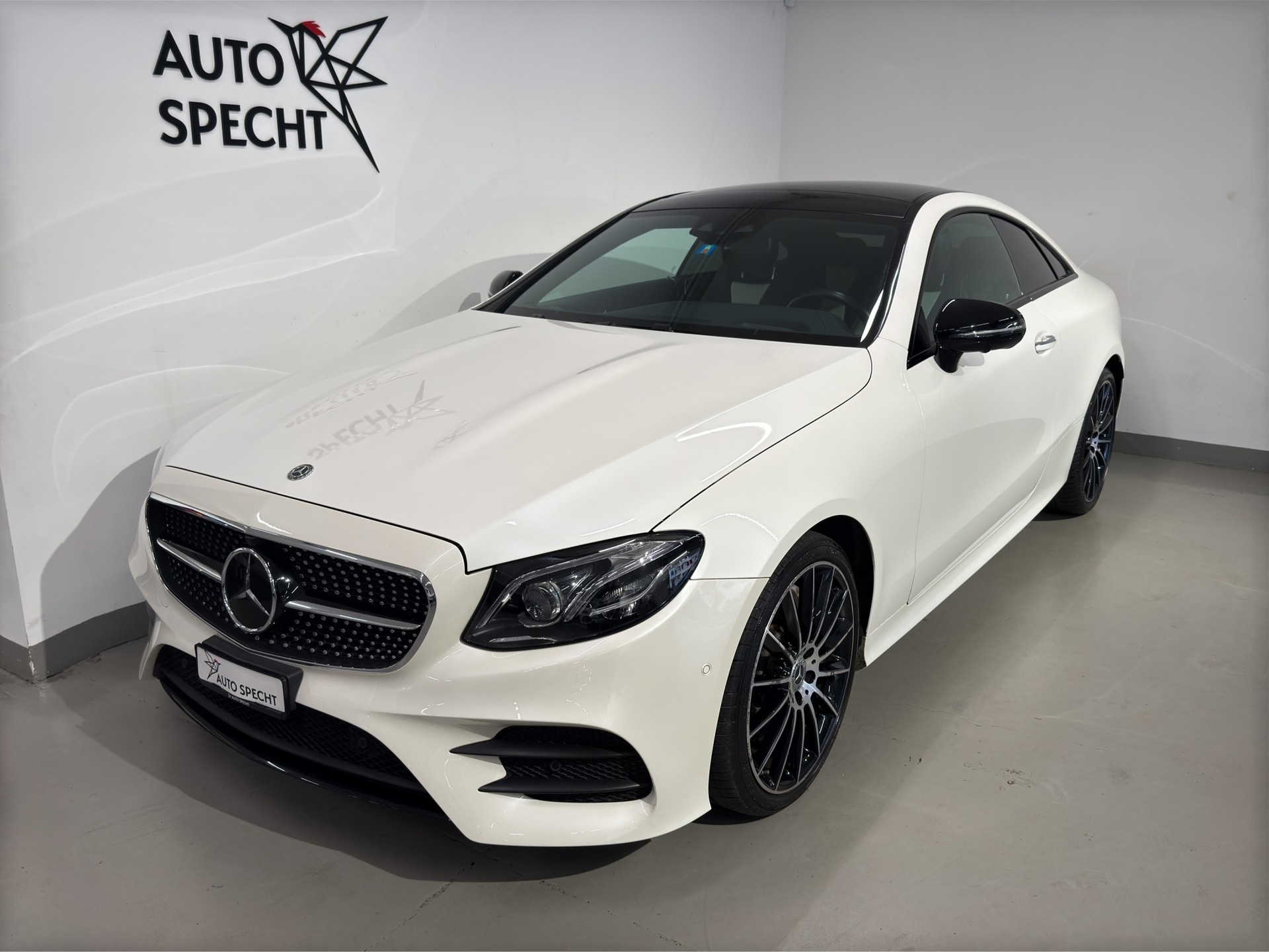 MERCEDES-BENZ E 400 Coupé AMG Line 4 Matic 9G-Tronic-image-0