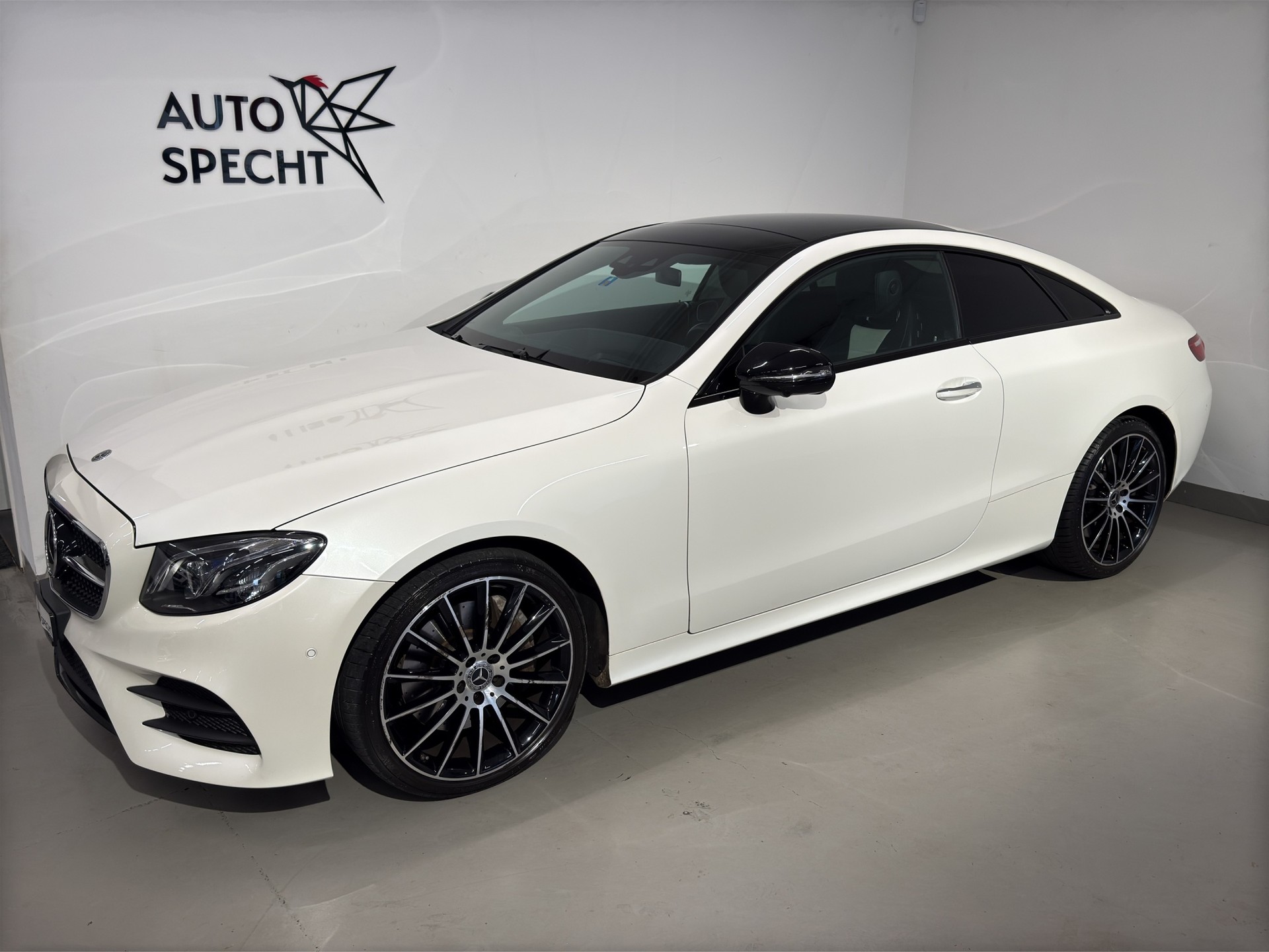 MERCEDES-BENZ E 400 Coupé AMG Line 4 Matic 9G-Tronic-image-1