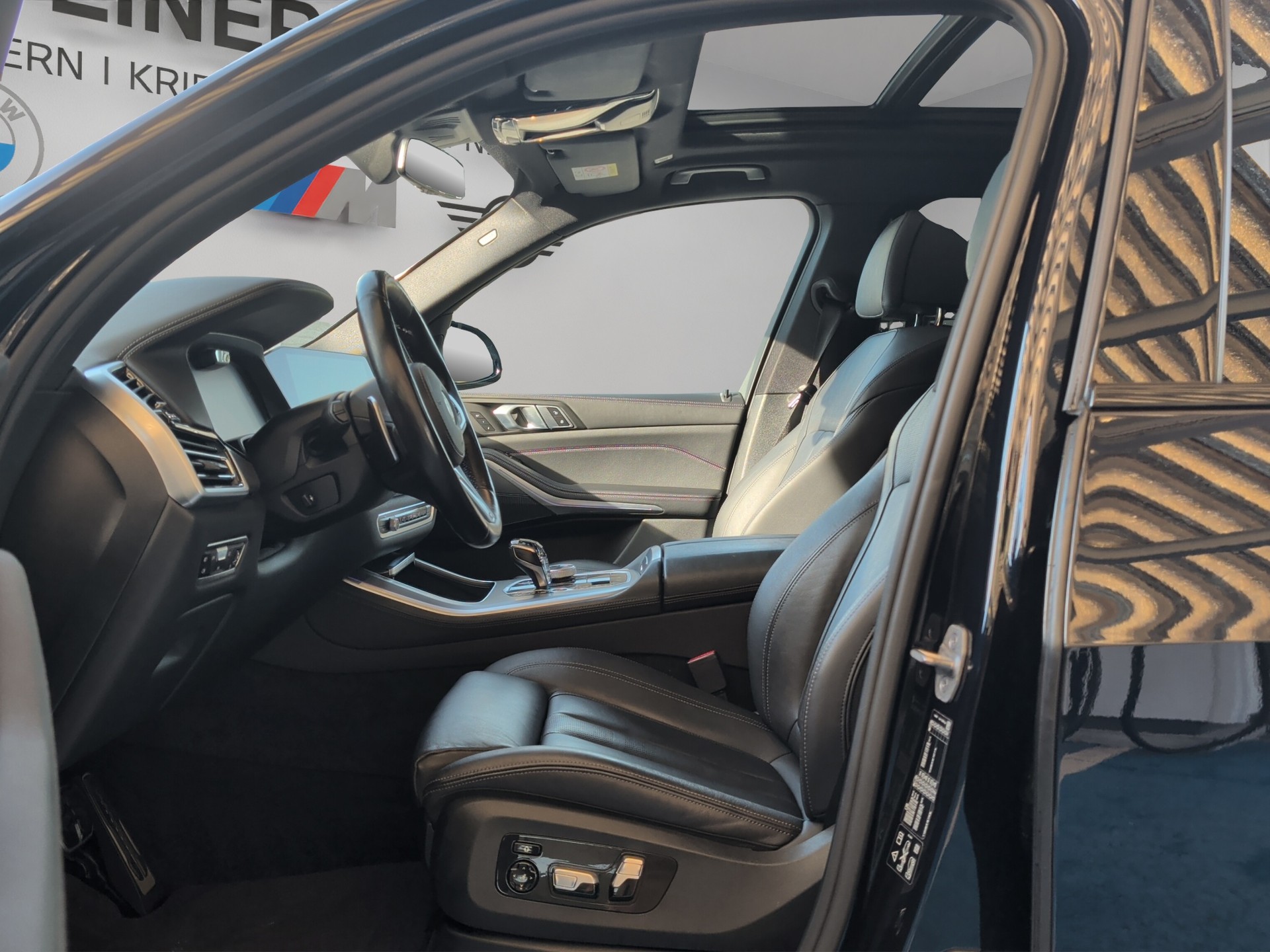 BMW X5 xDrive 48V 40d M Sport Steptronic-image-10