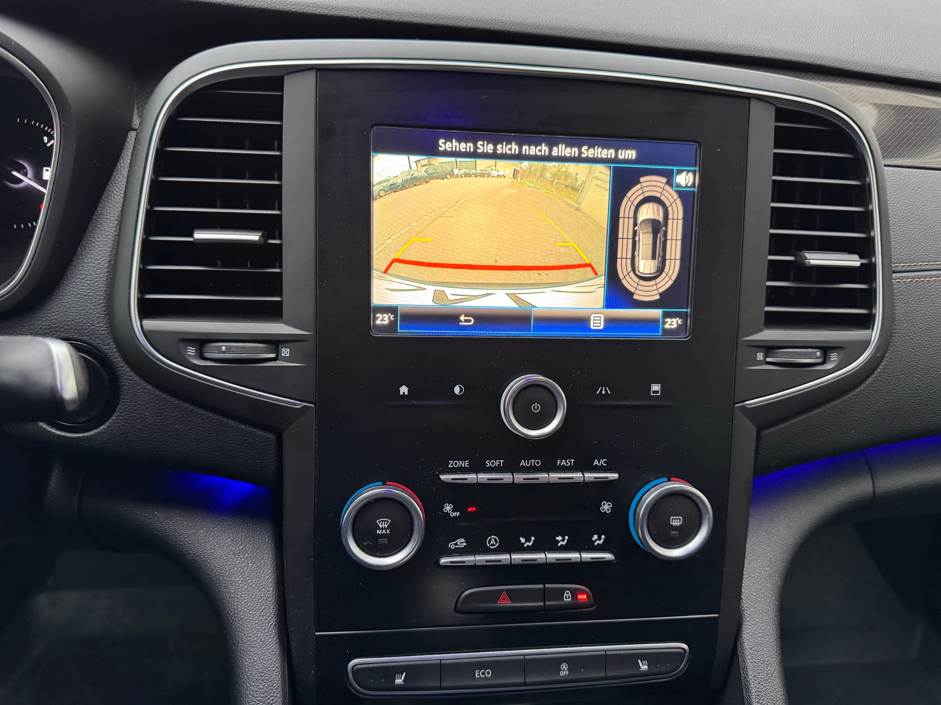 RENAULT Talisman Grandtour 1.6 dCi Intens EDC-image-13