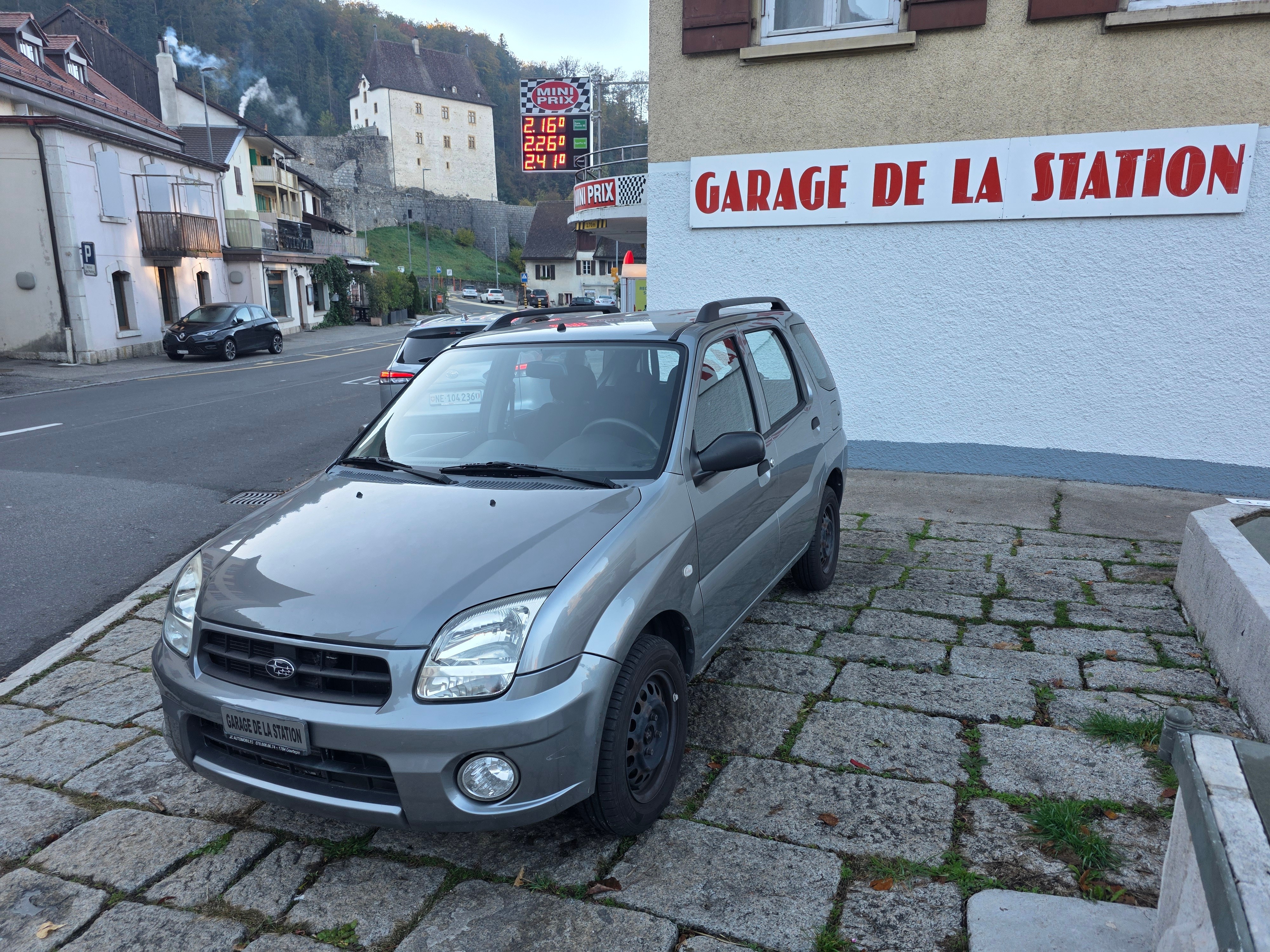 Car photo