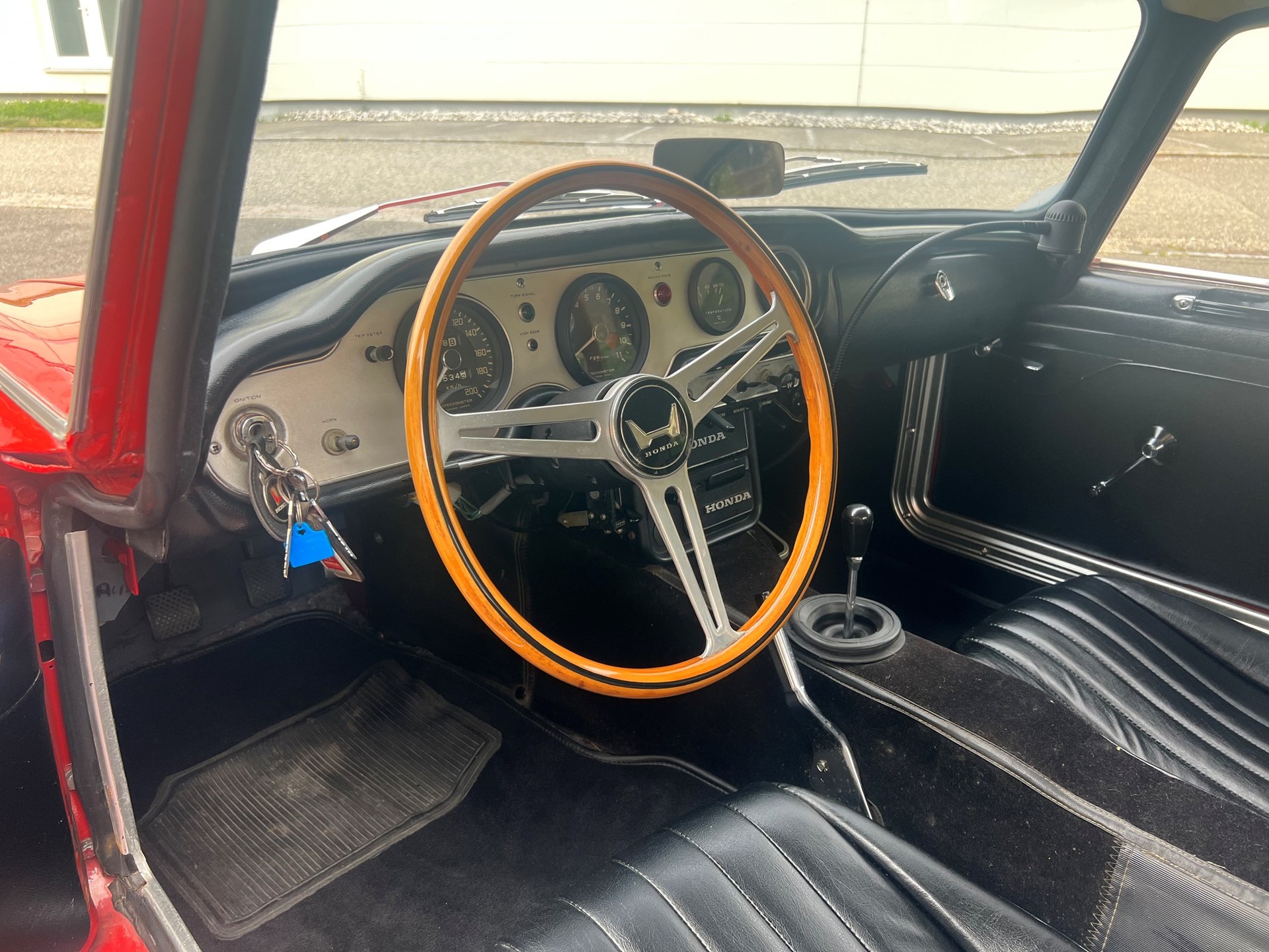 HONDA S600 Coupé-image-13