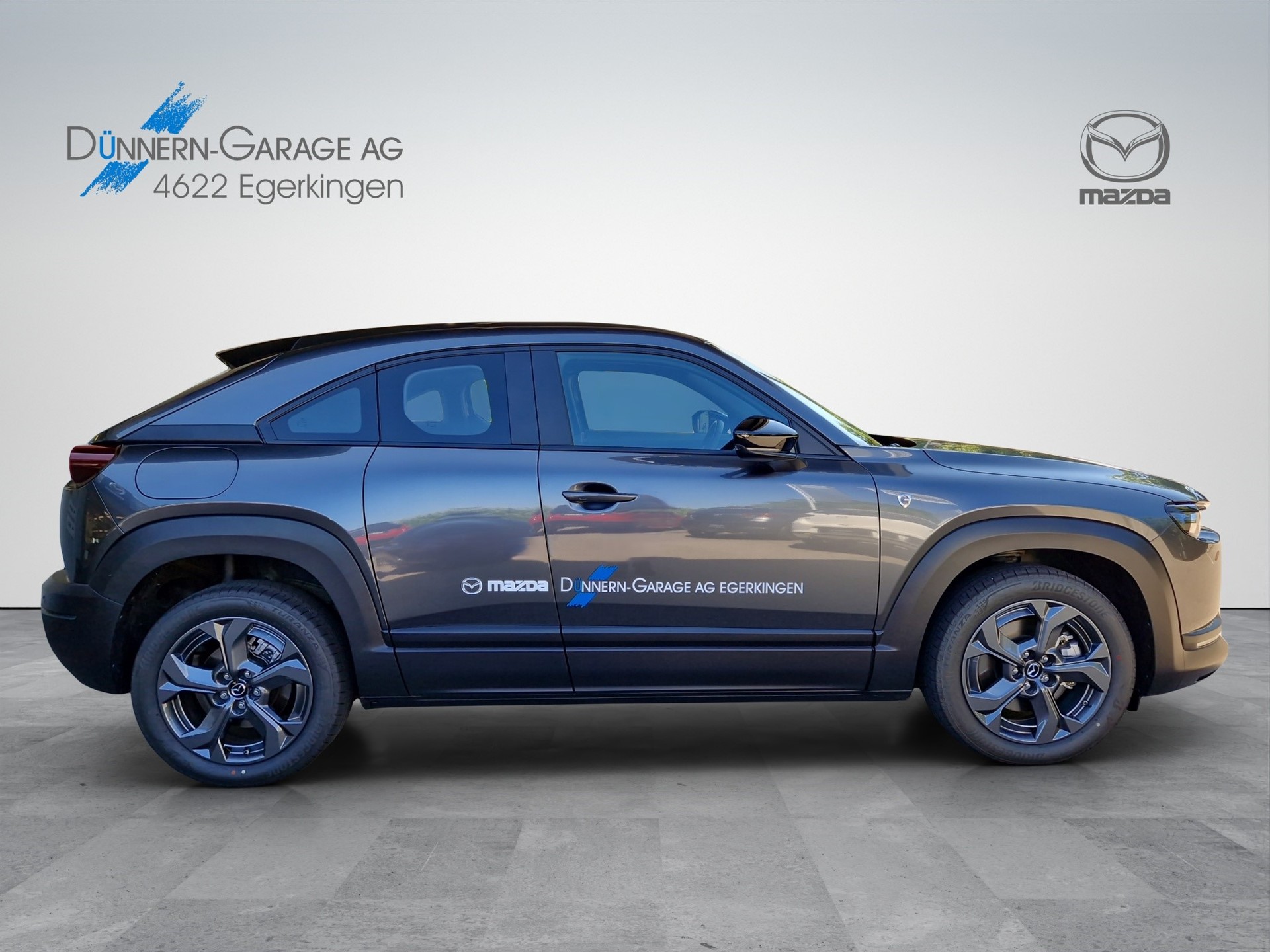 MAZDA MX-30 e-Skyactiv R-EV 170 Exclusive-Line-image-3