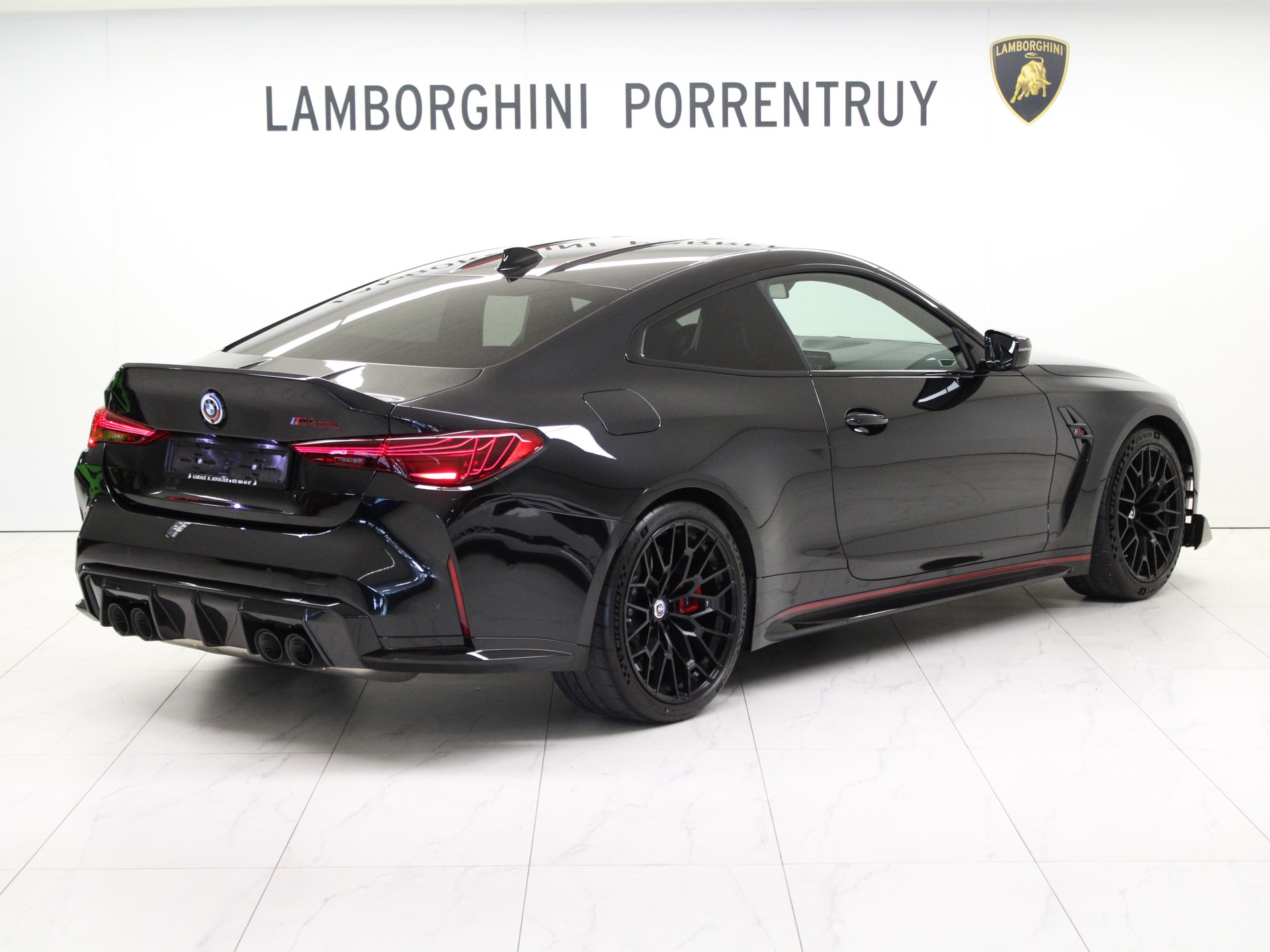 BMW M4 CSL Coupé-image-2