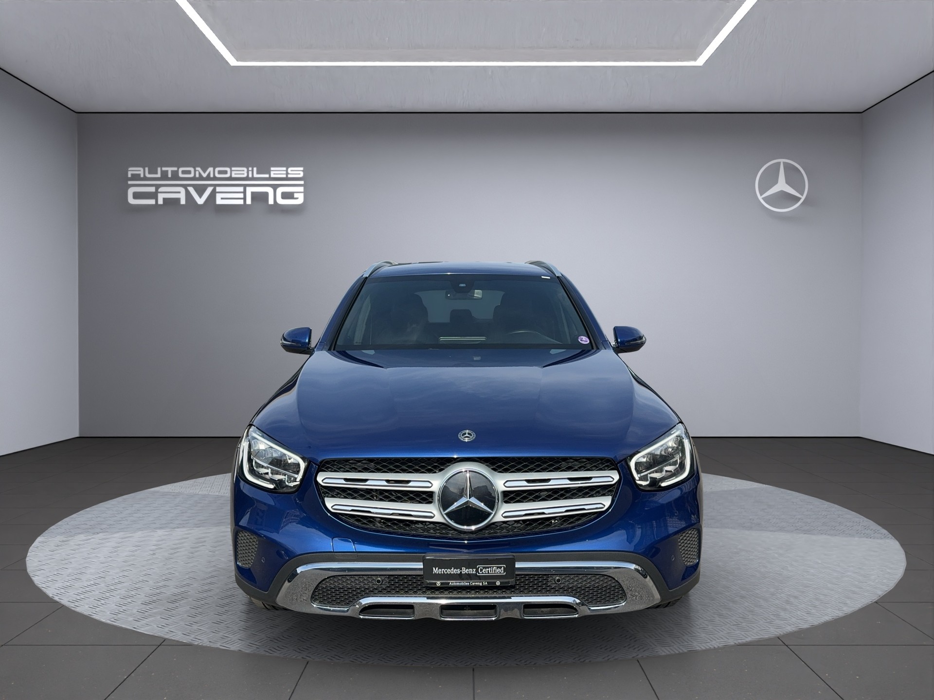 MERCEDES-BENZ GLC 200 AMG Line 4Matic 9G-Tronic-image-7