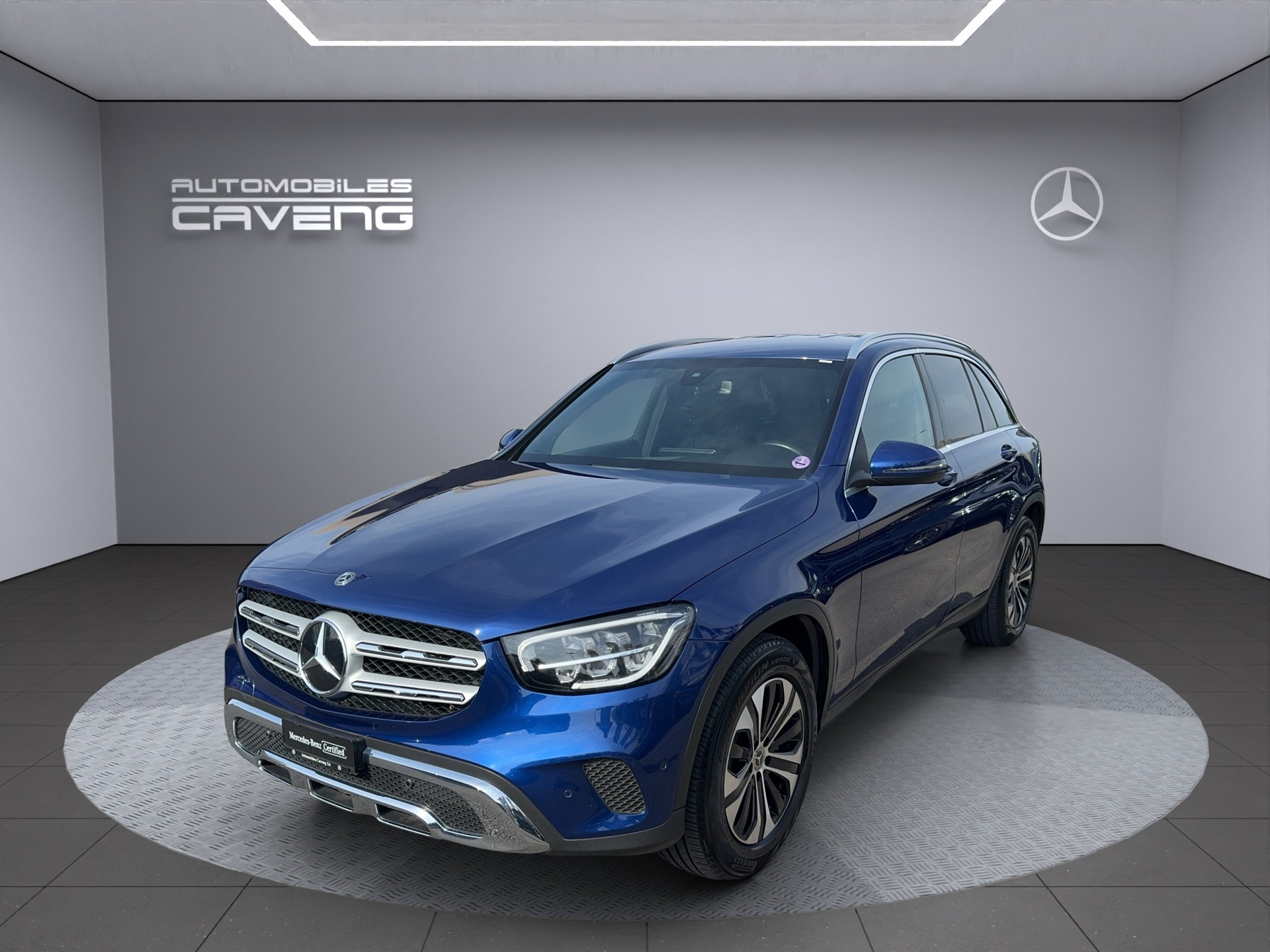 MERCEDES-BENZ GLC 200 AMG Line 4Matic 9G-Tronic-image-0