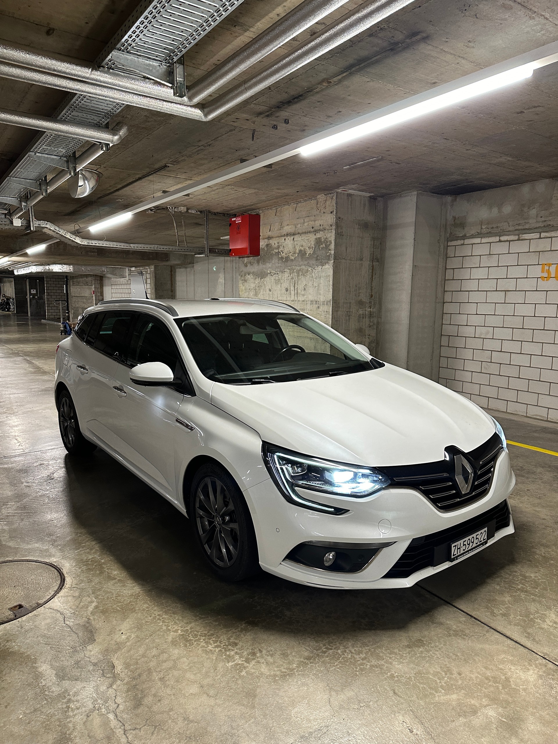 RENAULT Mégane Grandtour 1.6 dCi 90th Anniversary SITZHEIZUNG / LEDERPAKET