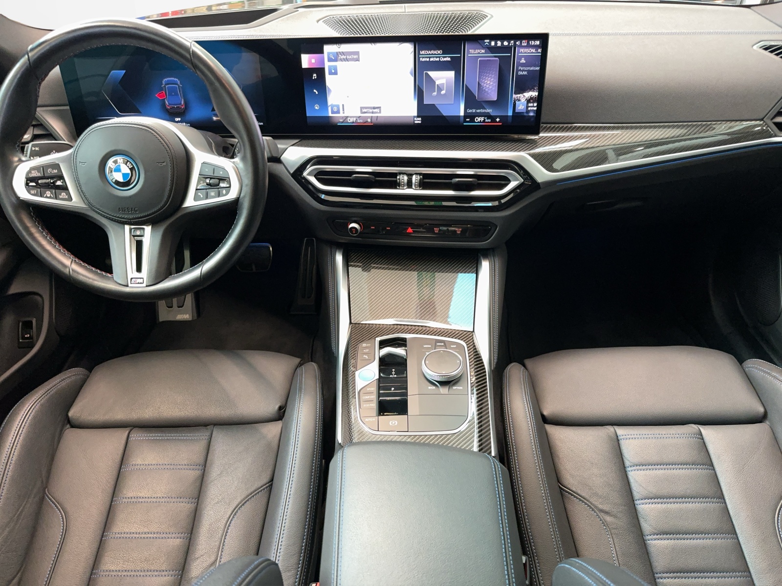 BMW i4 M50 Gran Coupé-image-13