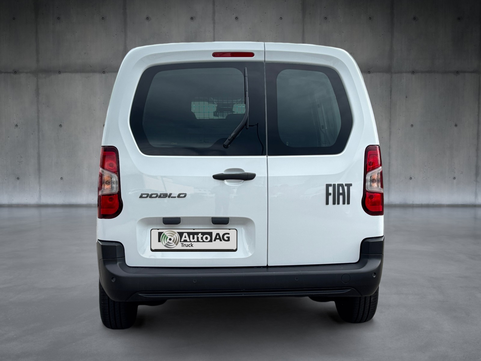 FIAT Doblo 1.5 BlueHDi L1 650kg A-image-4