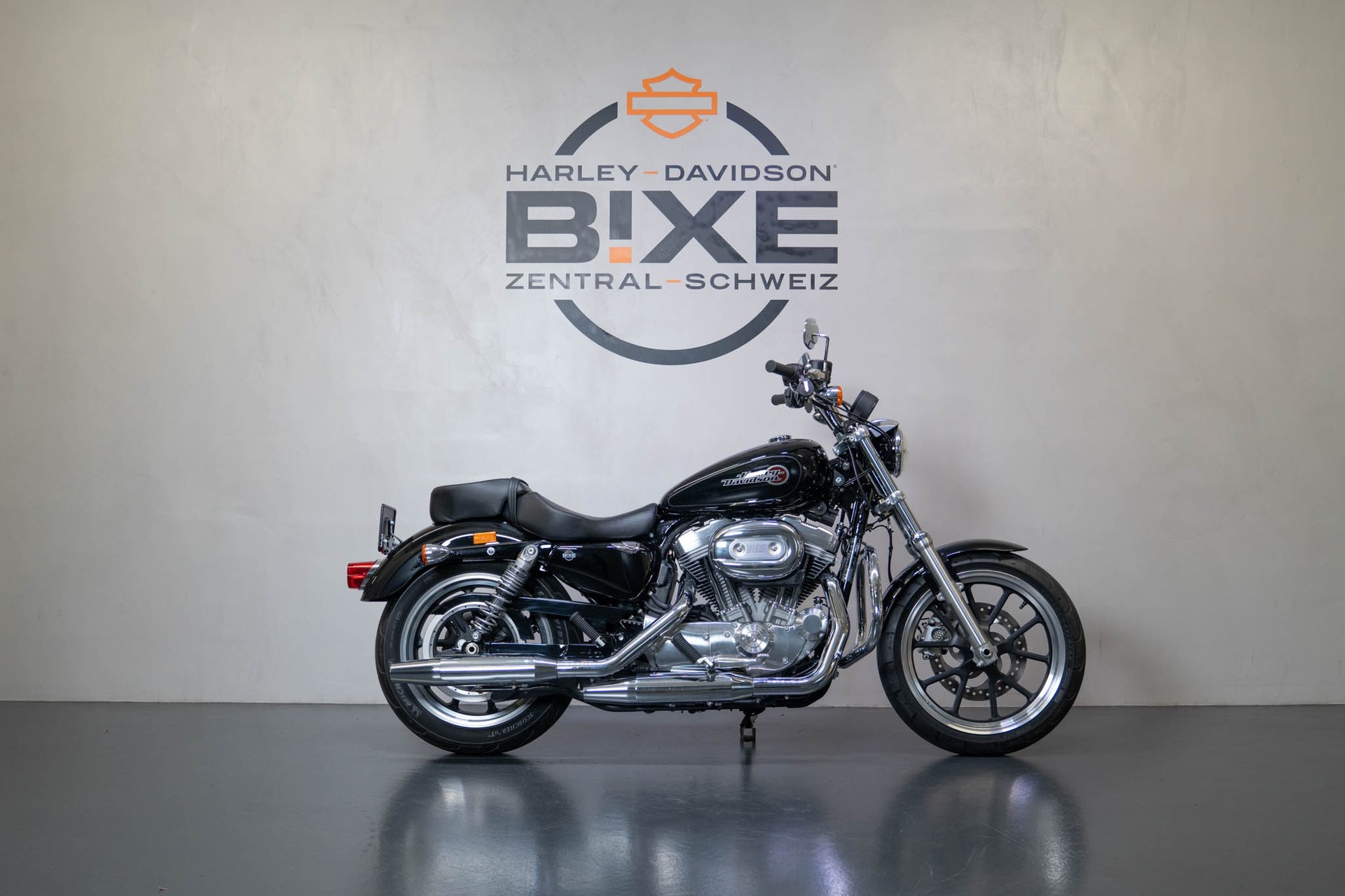 HARLEY-DAVIDSON XL 883 L Sportster Super Low ABS