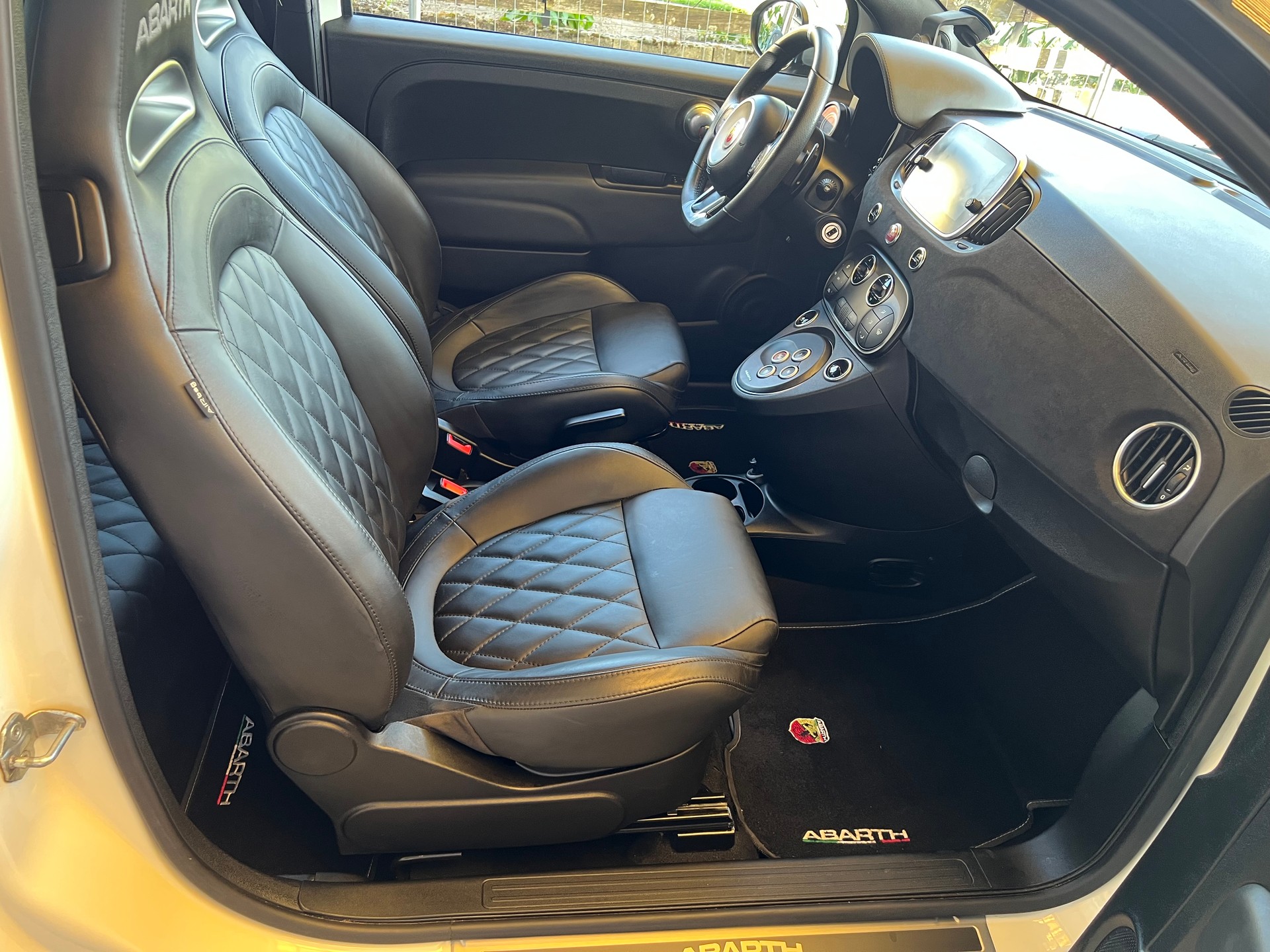 FIAT 595 1.4 16V Turbo Abarth Turismo Dualogic-image-10