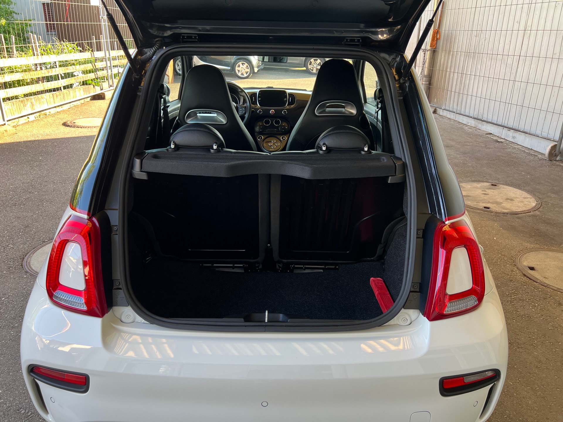 FIAT 595 1.4 16V Turbo Abarth Turismo Dualogic-image-12