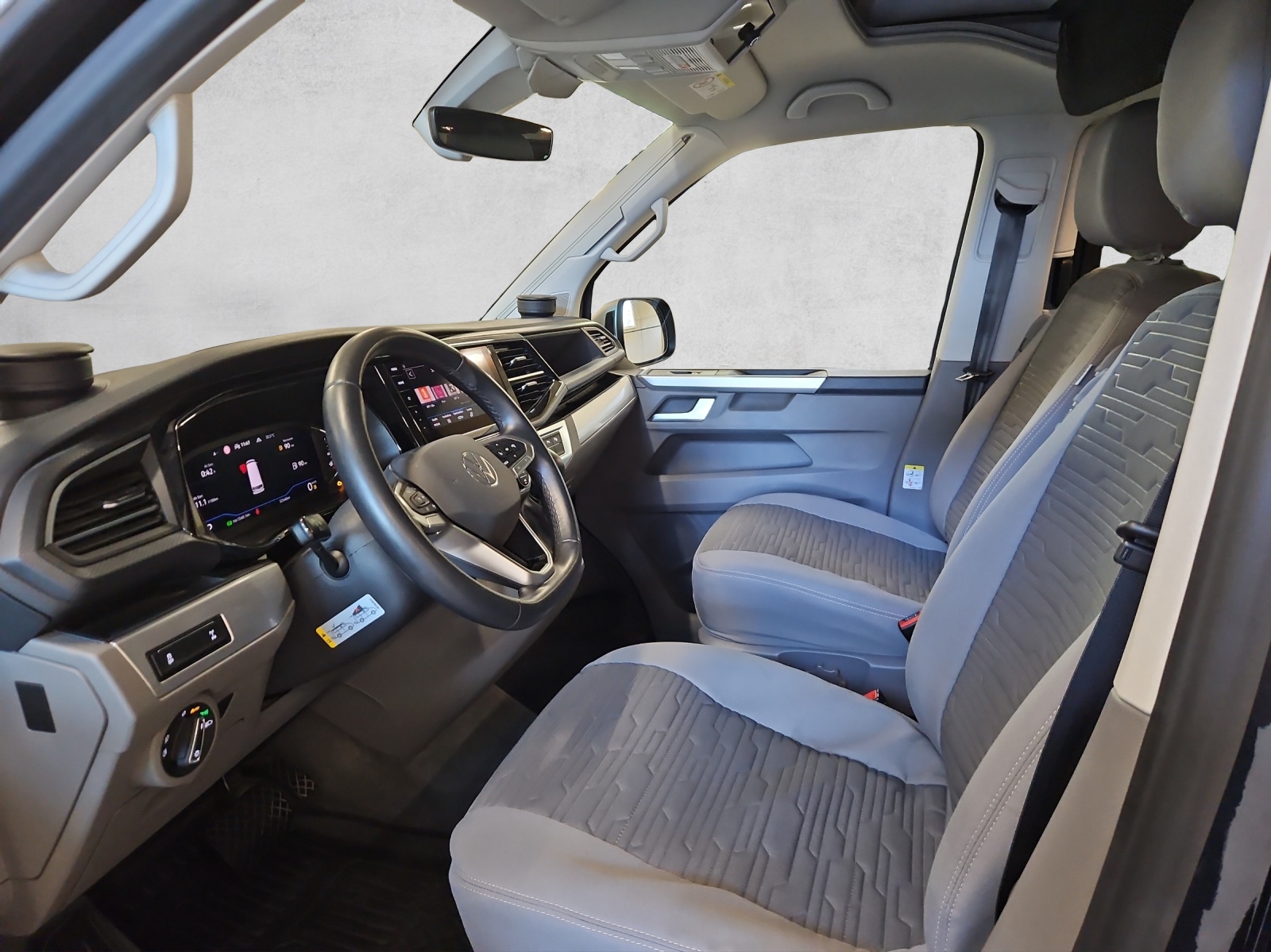 VW T6.1 California 2.0 Bi-TDI Ocean Liberty 4Motion DSG-image-5