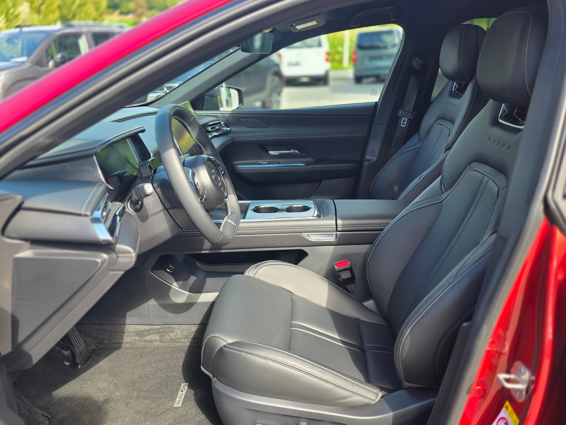 MAZDA 6e 258 69kWh Takumi-image-8