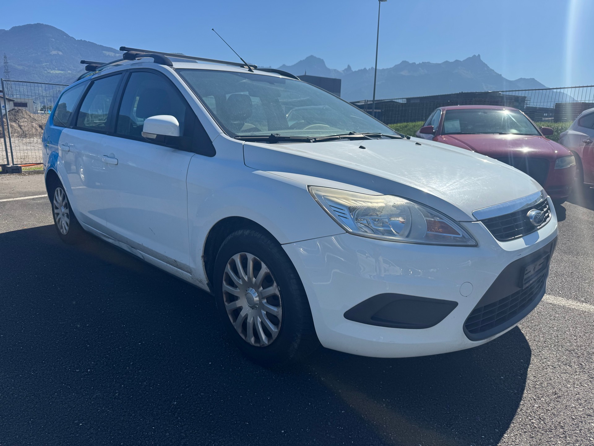 FORD Focus 1.6i VCT Carving-image-2