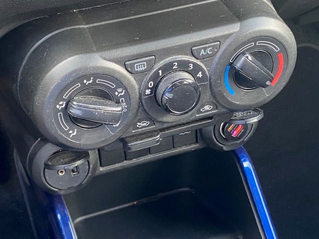 SUZUKI Ignis 1.2i Piz Sulai Hybrid 4x4-image-10