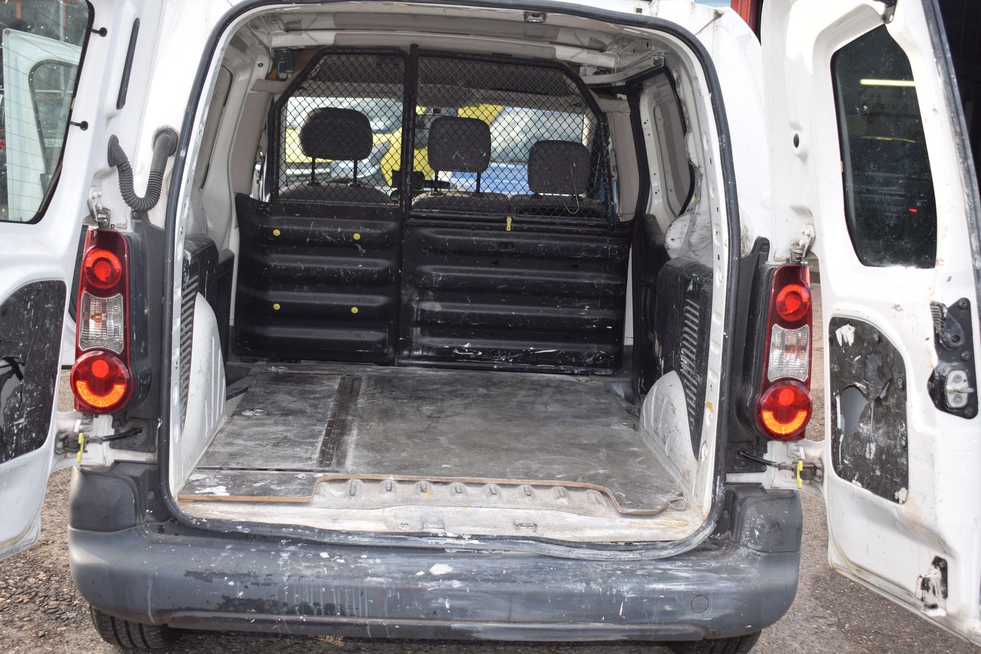CITROEN Berlingo 1.6 HDi 600 Komfort-image-4