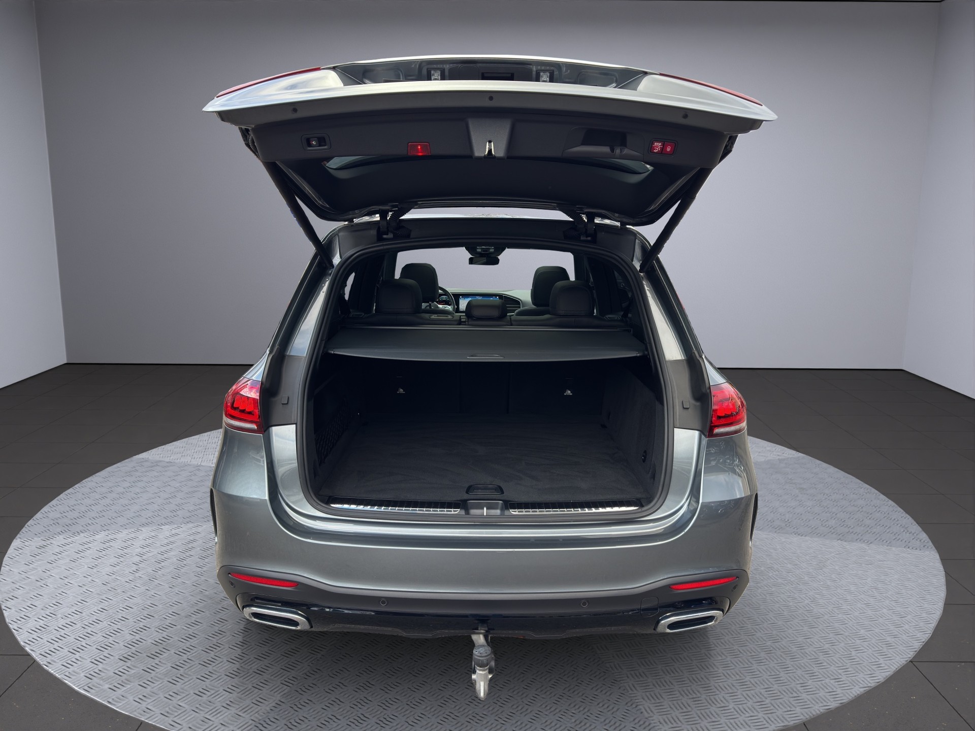 MERCEDES-BENZ GLE 300 d 4Matic AMG Line 9G-Tronic-image-17