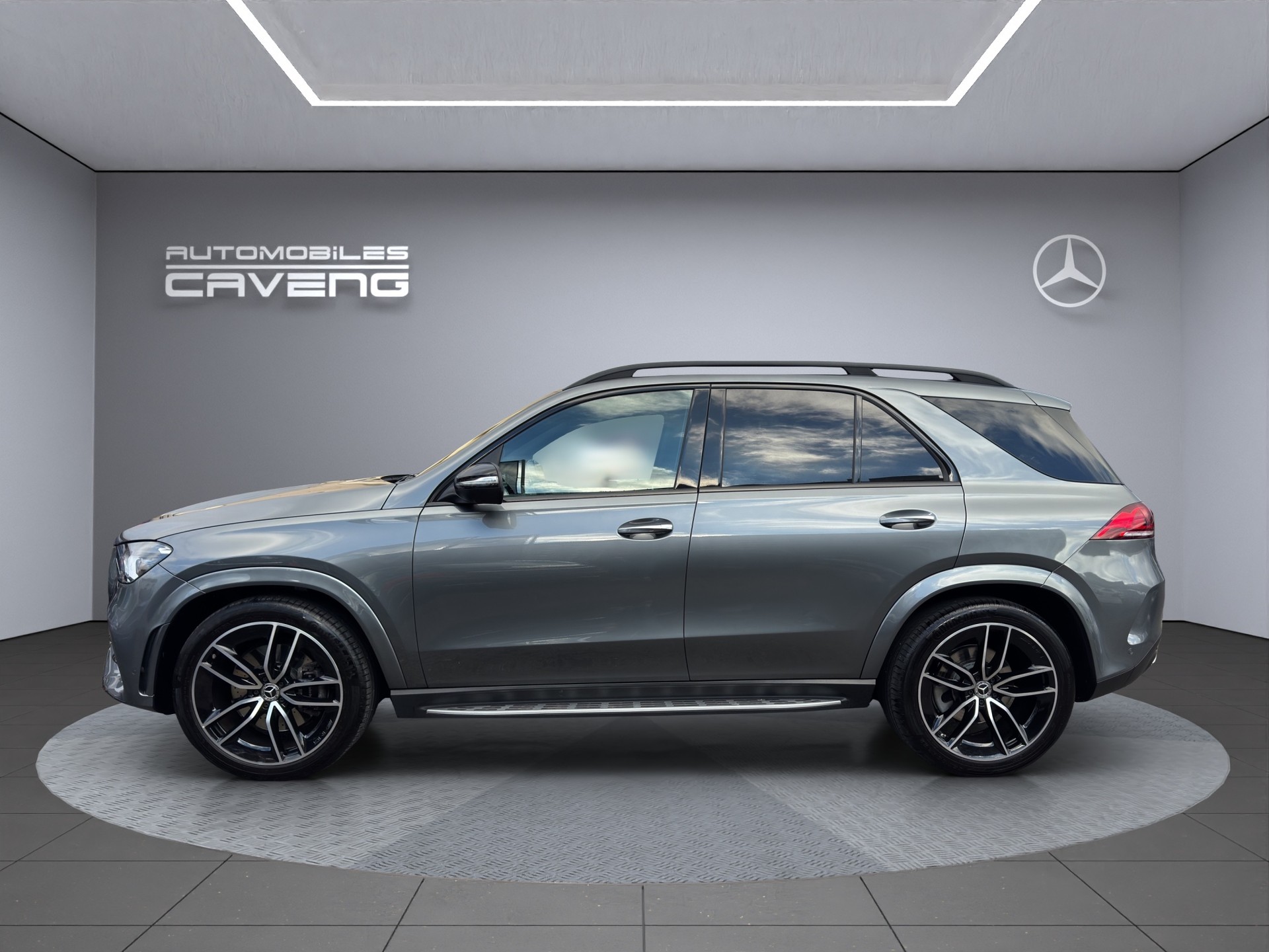 MERCEDES-BENZ GLE 300 d 4Matic AMG Line 9G-Tronic-image-1