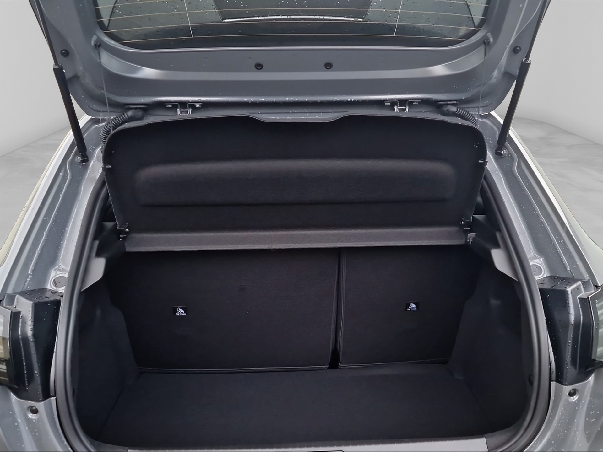 PEUGEOT 208 1.2 Hybrid GT-image-14