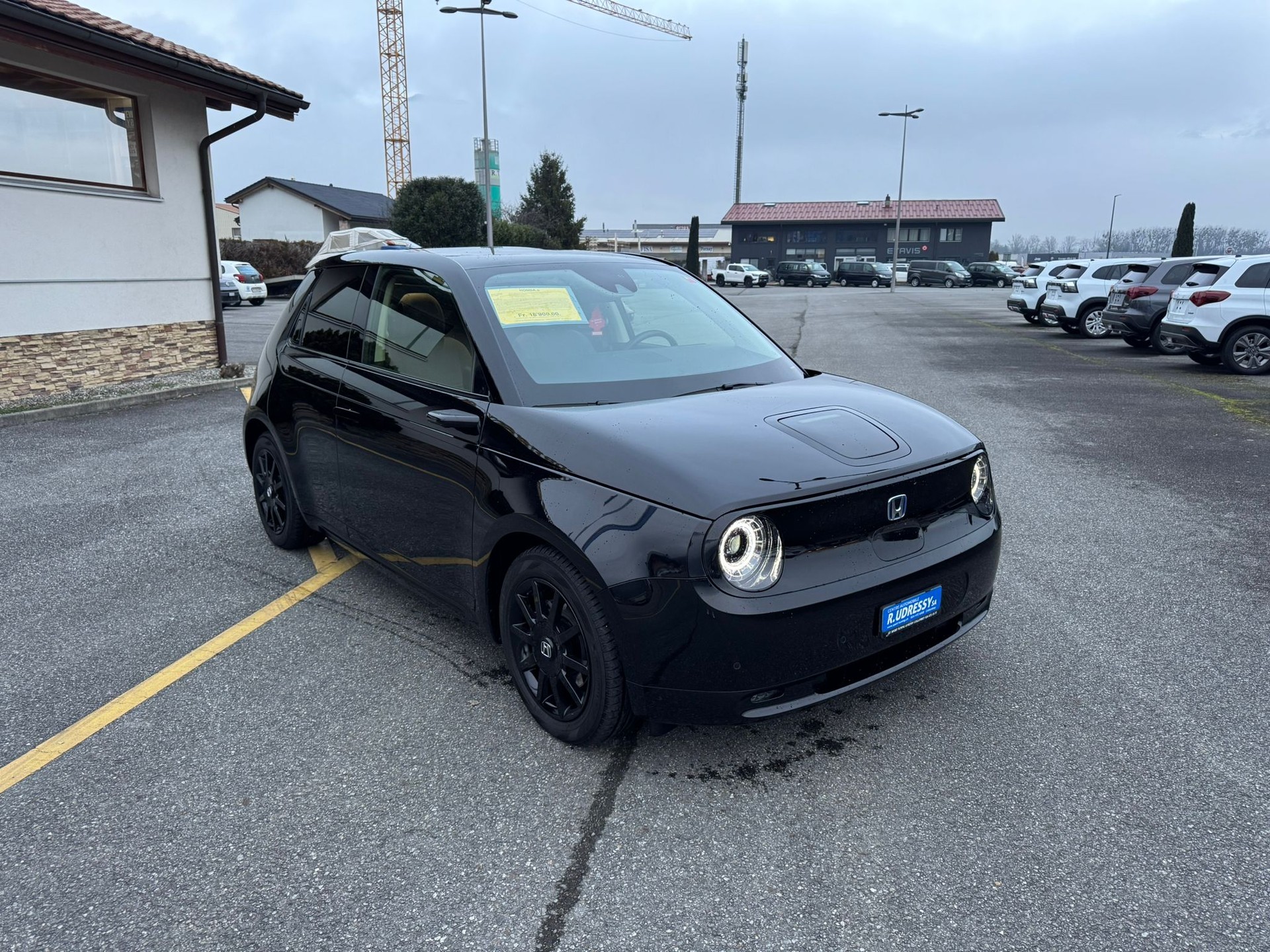 HONDA e-image-6