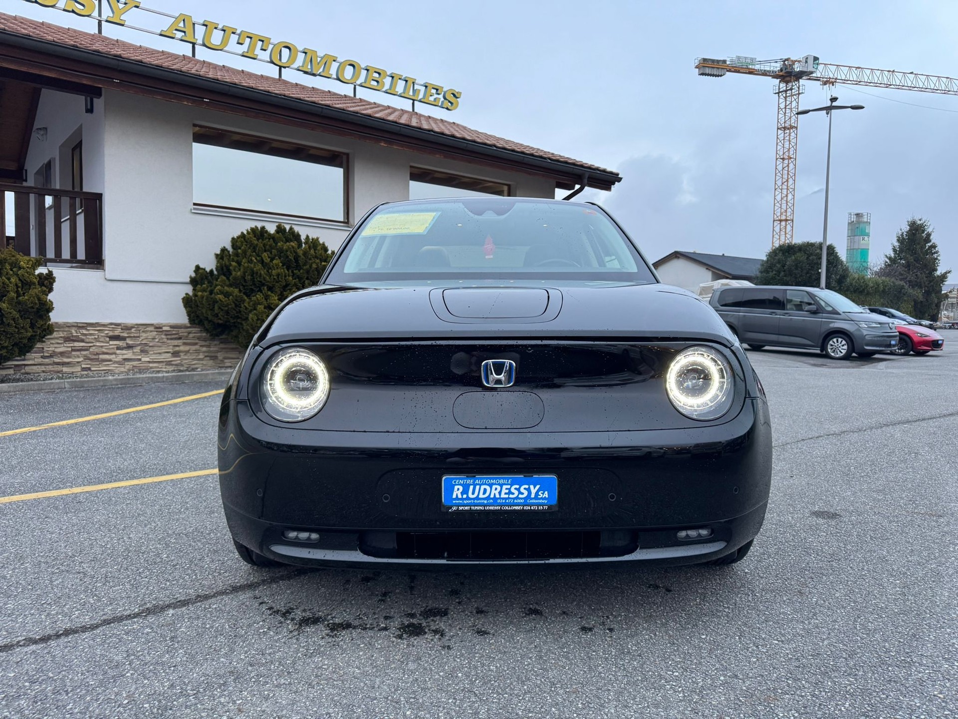 HONDA e-image-7