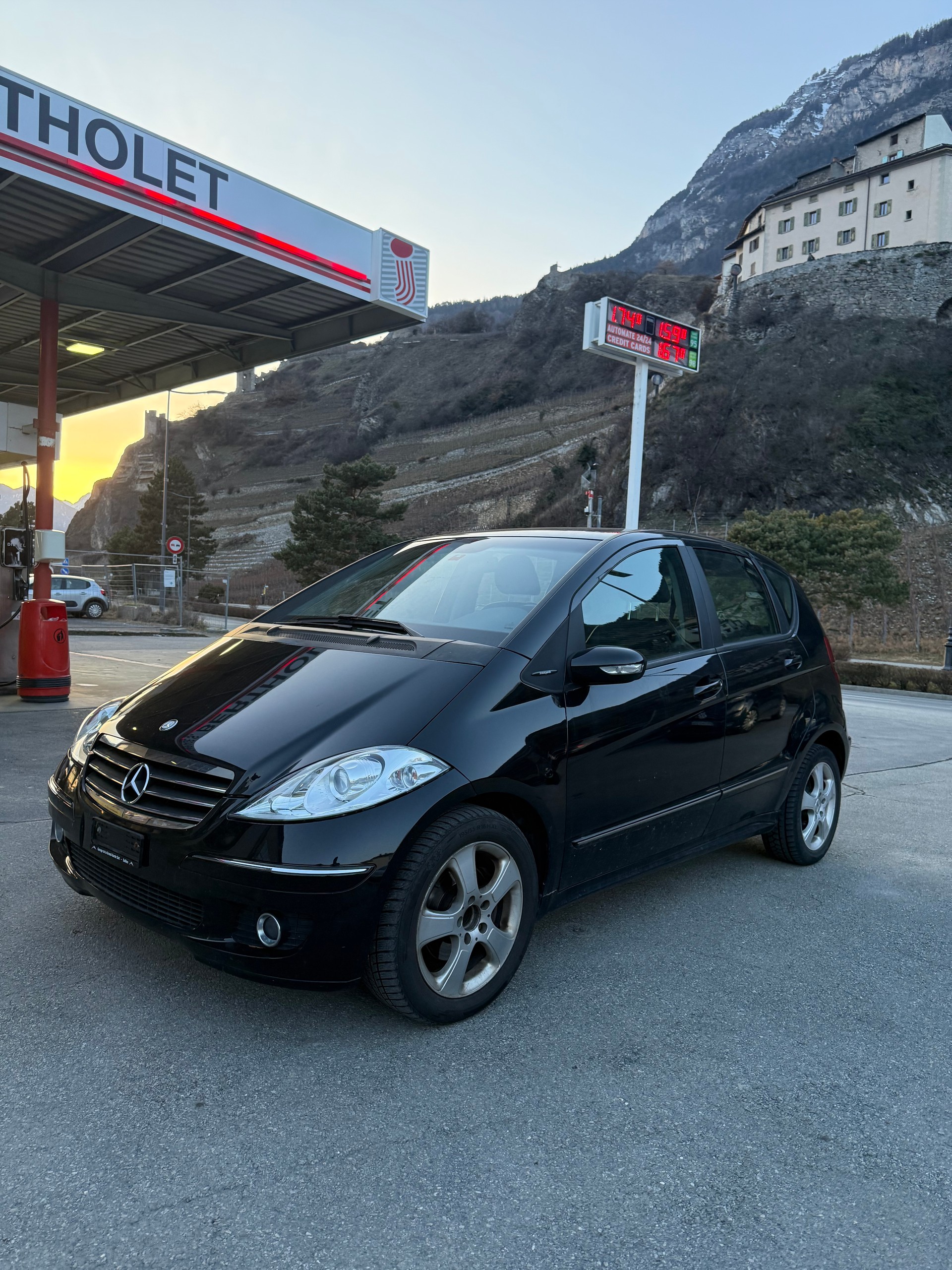 MERCEDES-BENZ A 200 Avantgarde-image-0