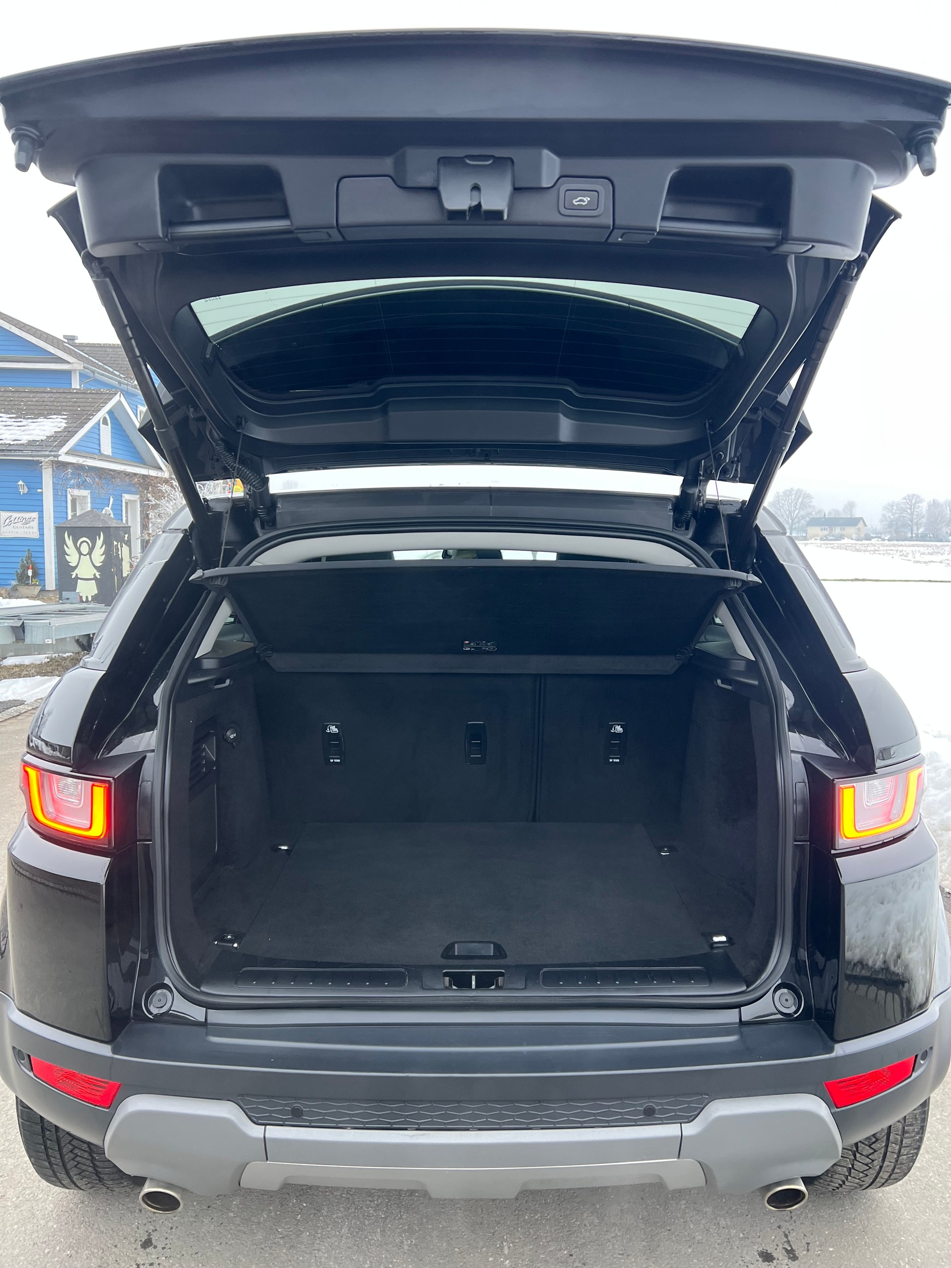 LAND ROVER Range Rover Evoque 2.0 Si4 SE Dynamic AT9 (CHF 280.75/Monat)-image-5