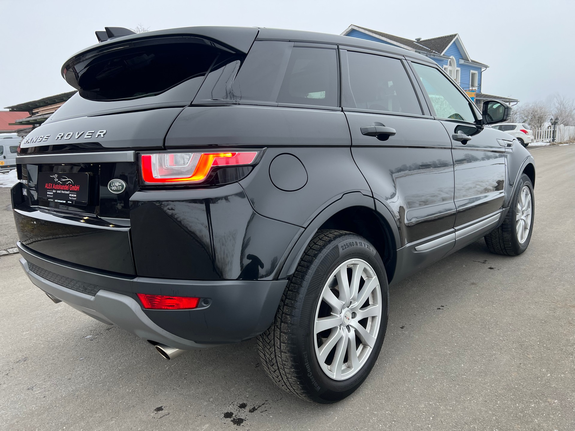 LAND ROVER Range Rover Evoque 2.0 Si4 SE Dynamic AT9 (CHF 280.75/Monat)-image-6