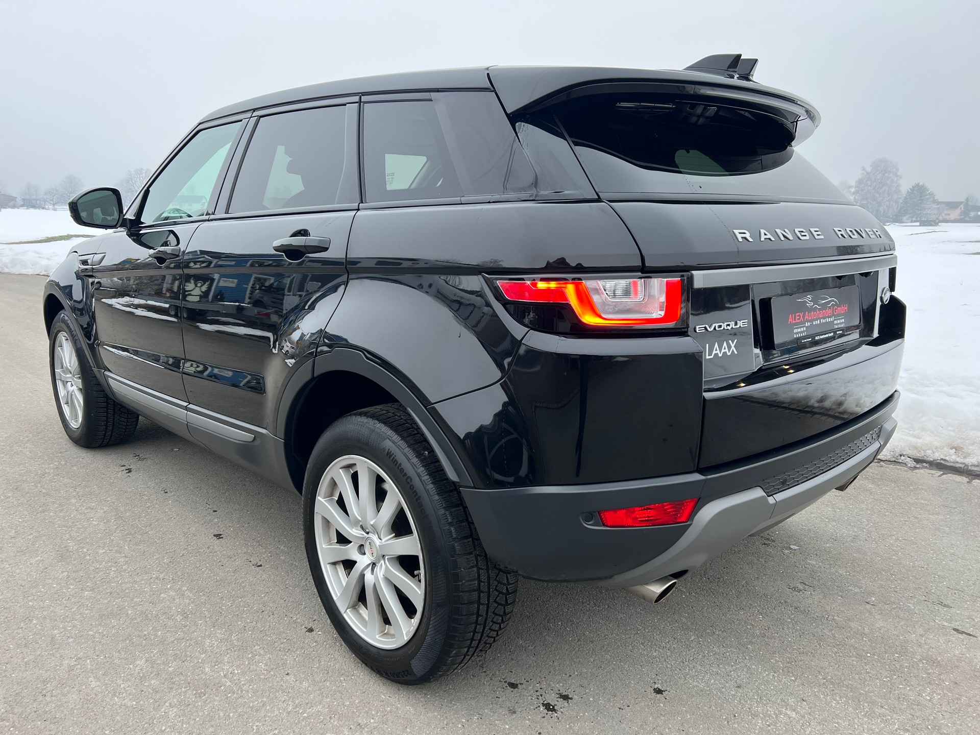LAND ROVER Range Rover Evoque 2.0 Si4 SE Dynamic AT9 (CHF 280.75/Monat)-image-3
